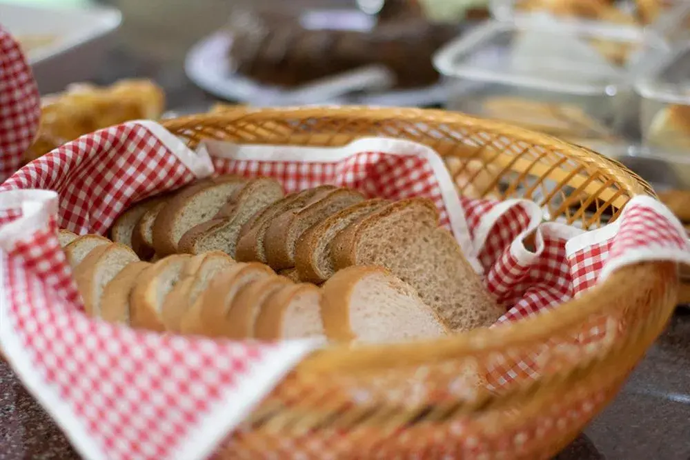 Breakfast, Food in Hotel Villagio D'Italia