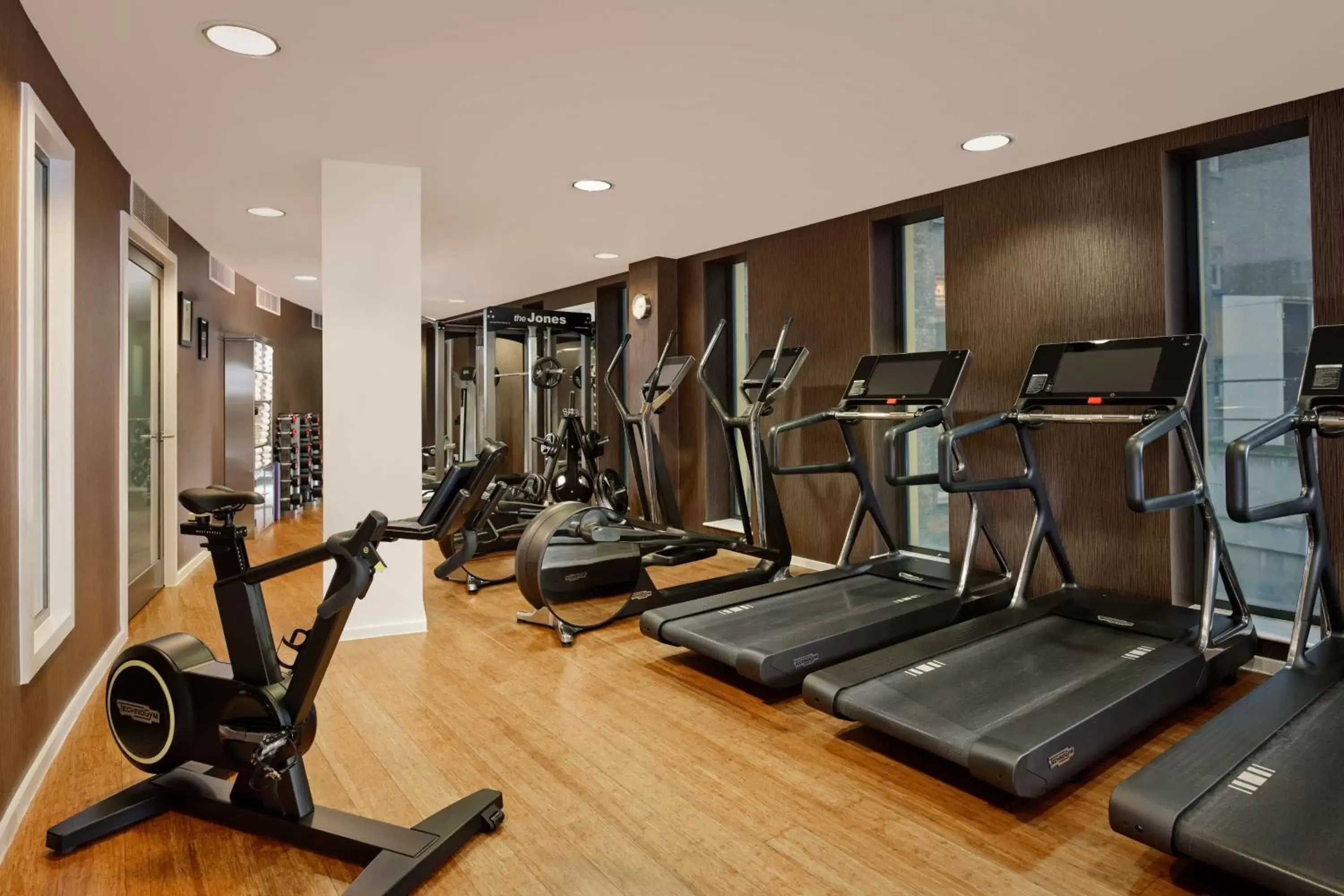 Fitness centre/facilities, Fitness Center/Facilities in St. Ermin's Hotel, Autograph Collection