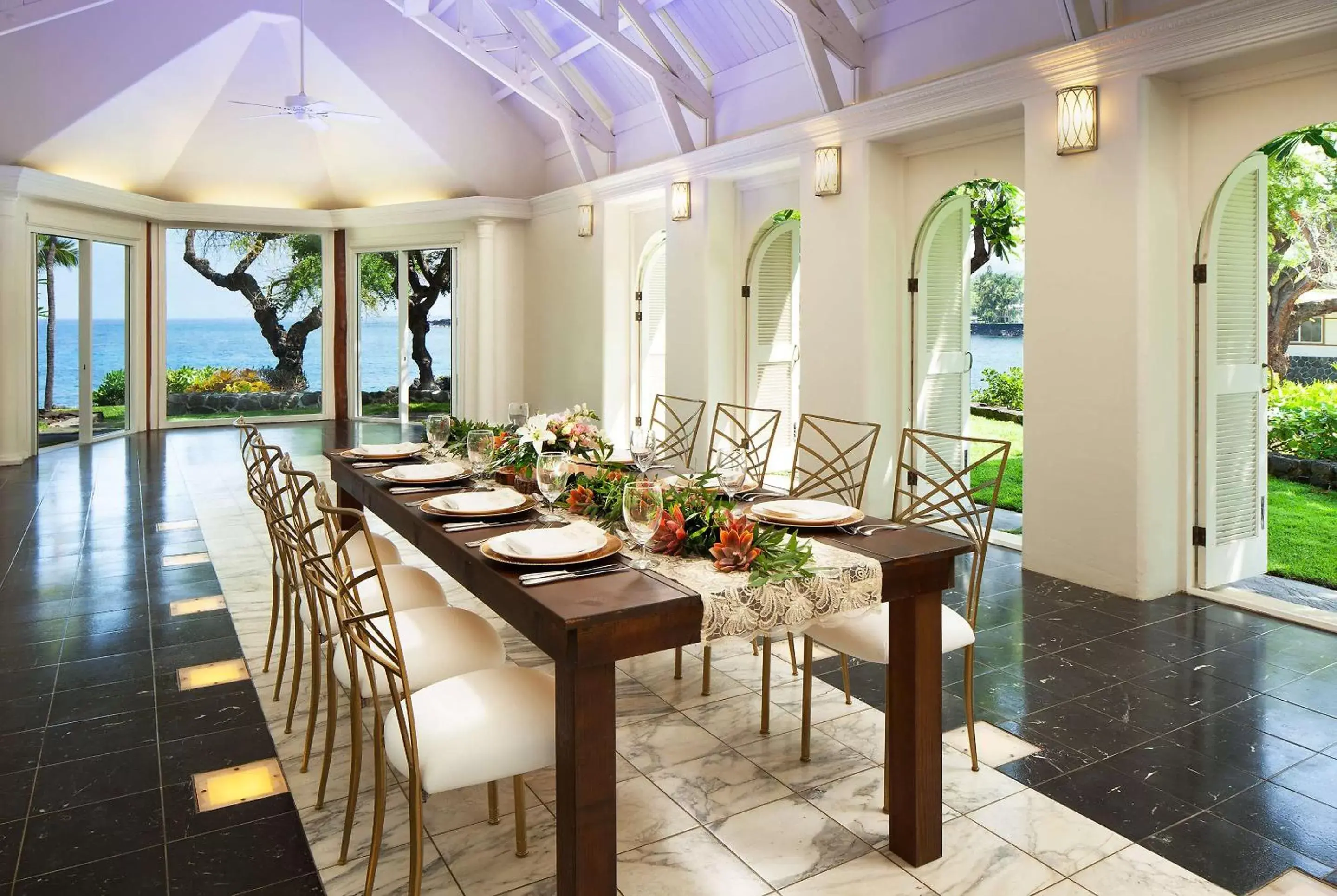 wedding, Restaurant/Places to Eat in Outrigger Kona Resort and Spa