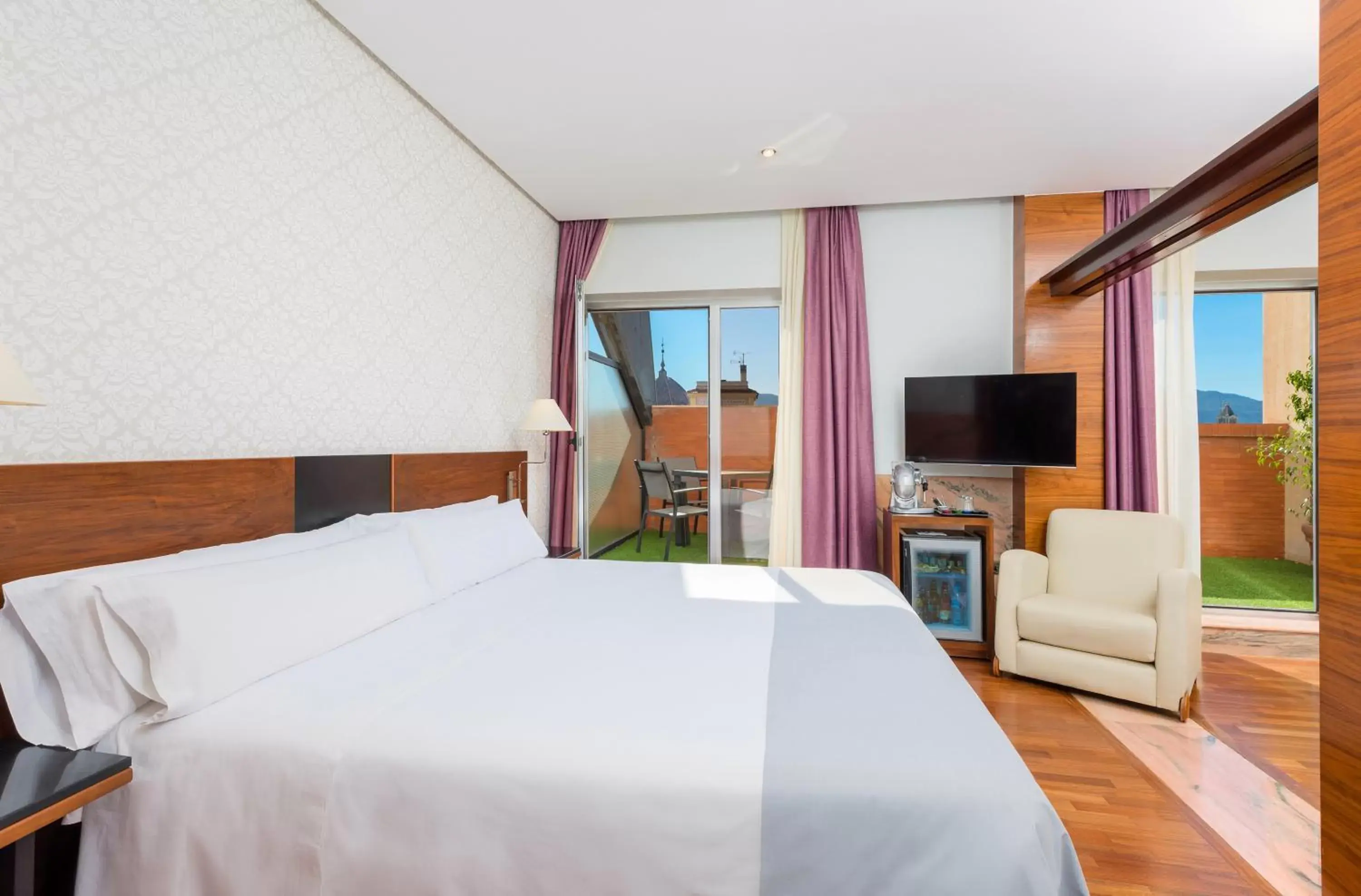 Photo of the whole room in Hotel Murcia Rincón de Pepe Affiliated by Meliá
