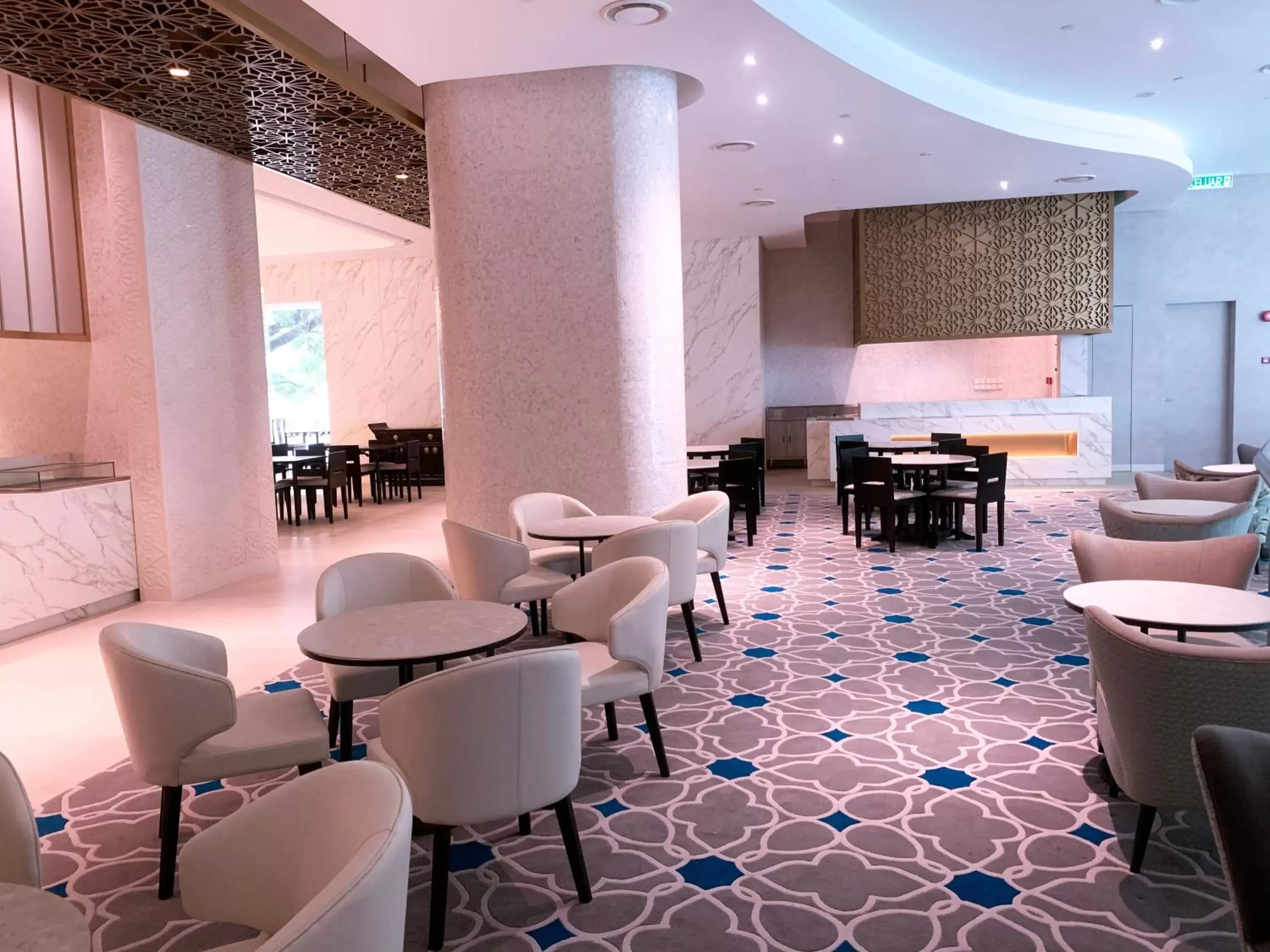 Restaurant/places to eat, Lounge/Bar in Novotel Kuala Lumpur City Centre