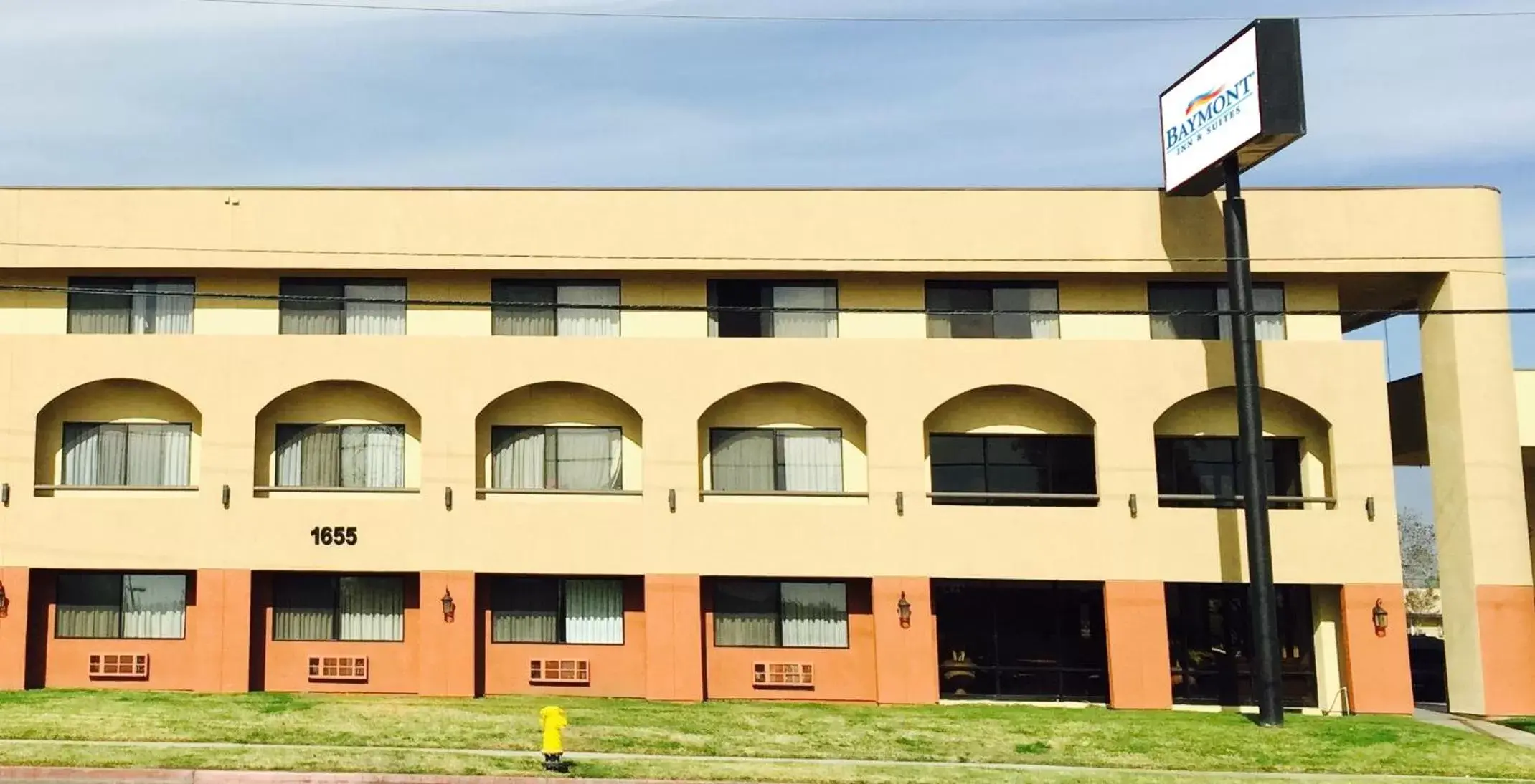 Facade/entrance, Property Building in Baymont by Wyndham Ontario