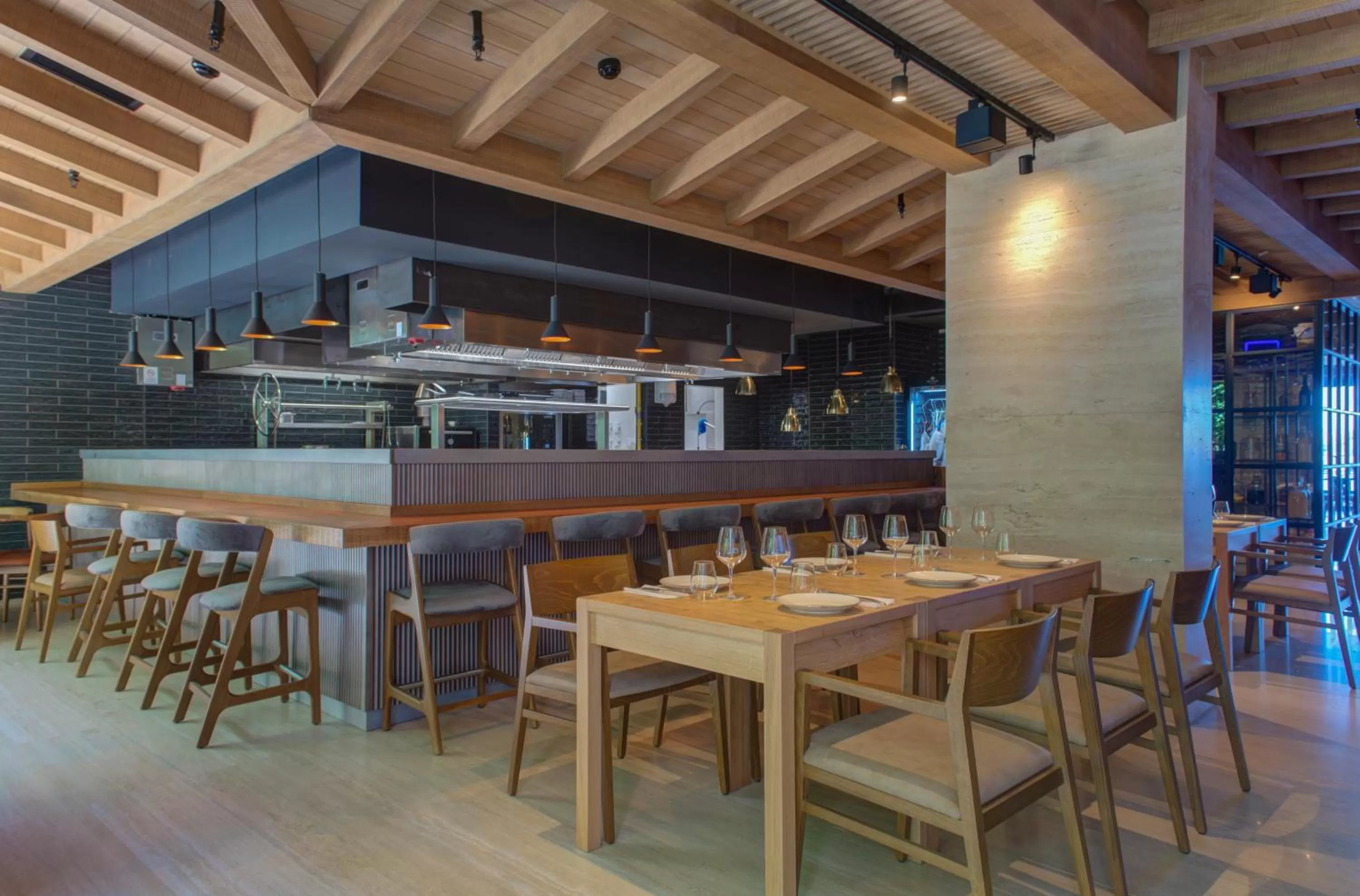 Restaurant/places to eat in Land's End, Boutique Hotel