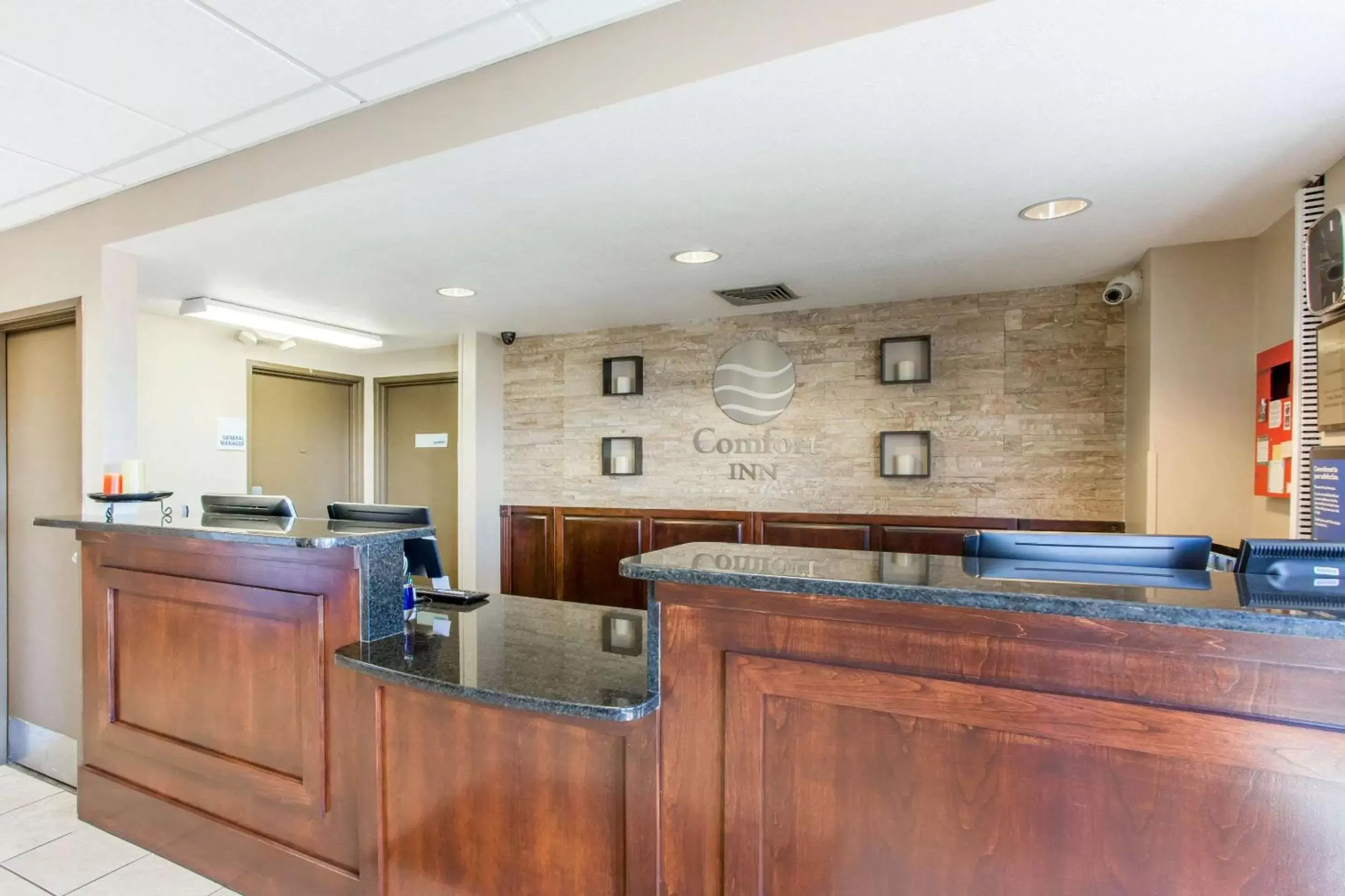 Lobby or reception, Lobby/Reception in Comfort Inn Franklin Highway 96