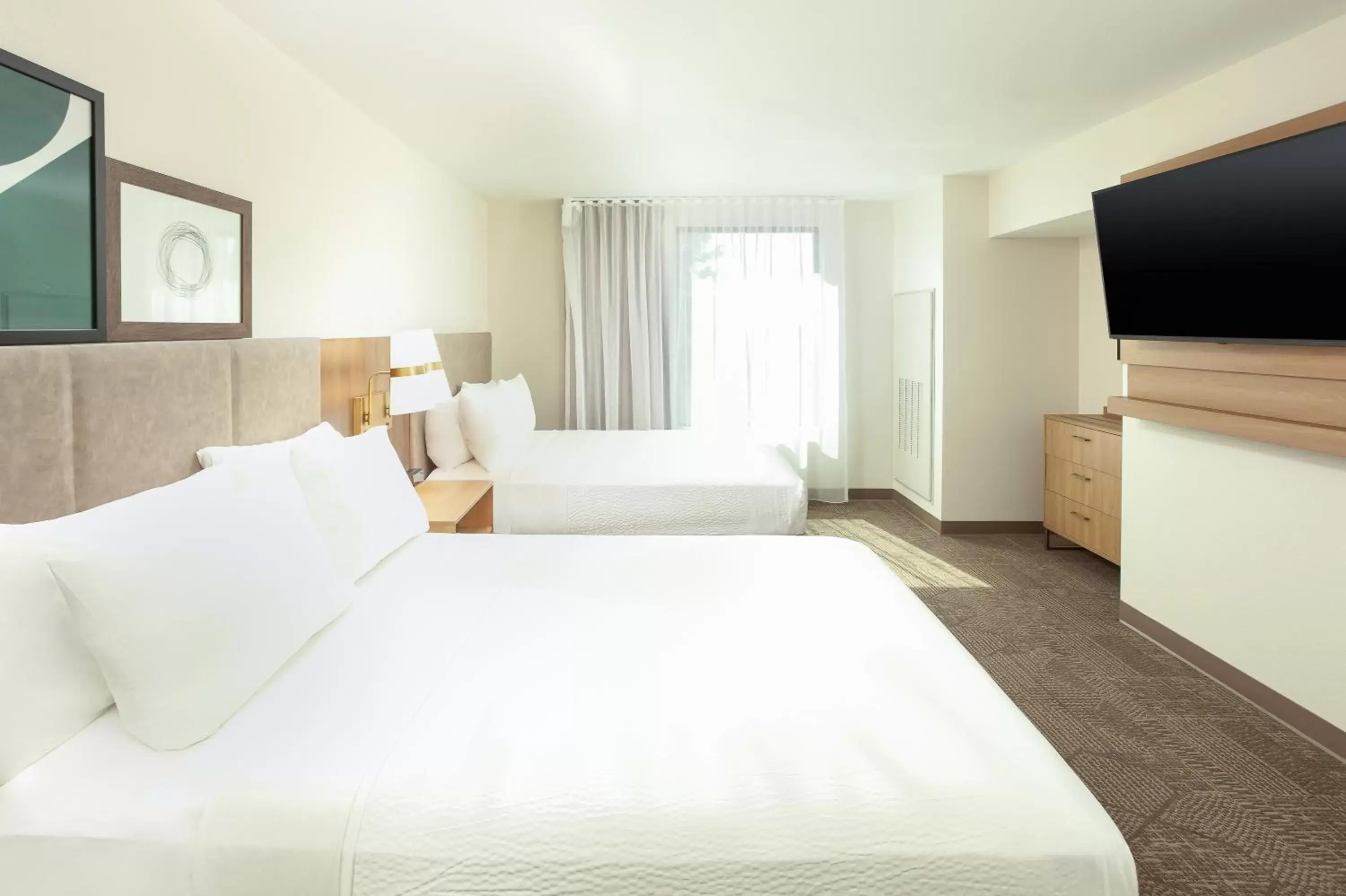 Bed in Staybridge Suites - San Bernardino - Loma Linda