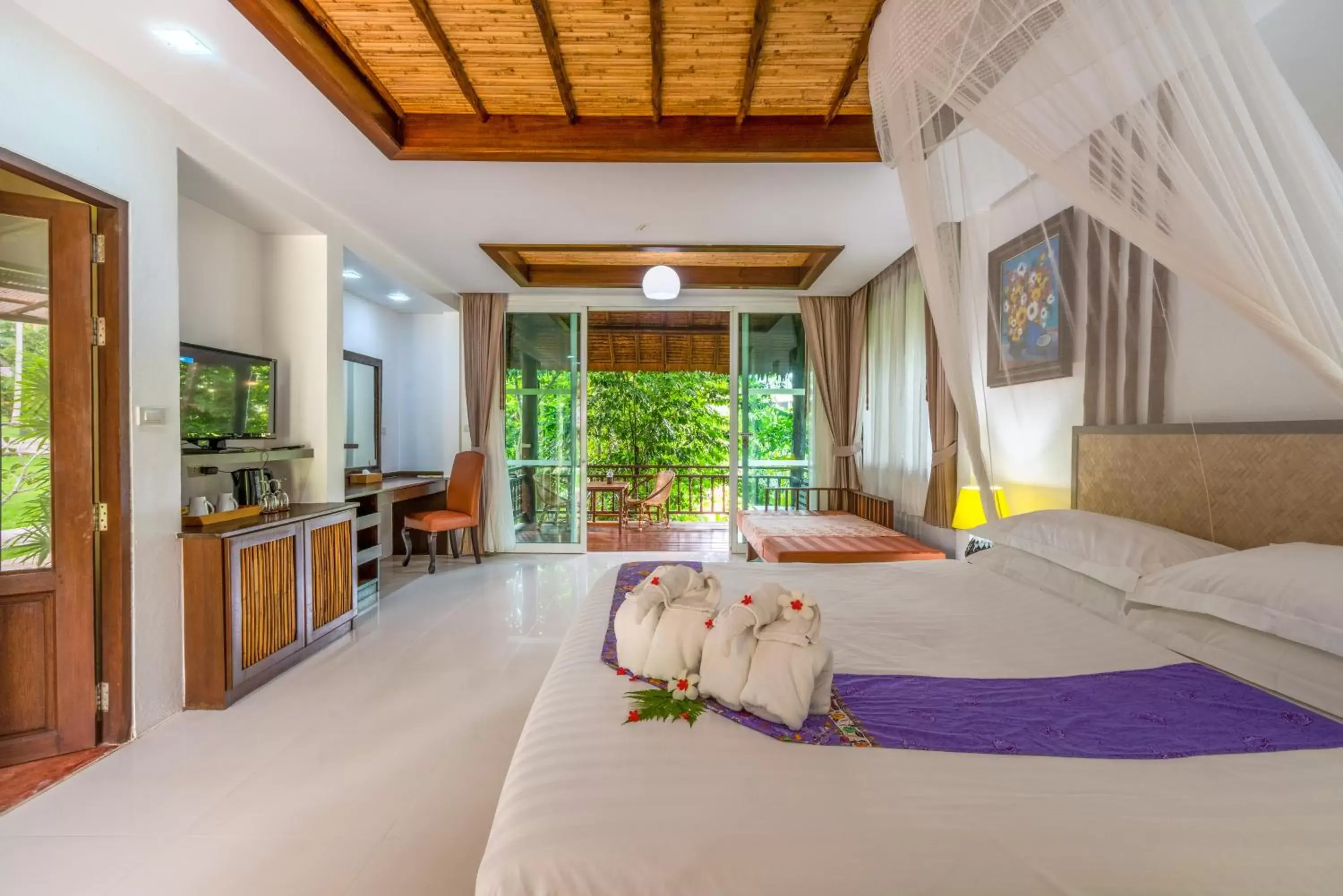 Bed in Ban Sainai Resort- SHA Extra Plus Aonang's Green Resort