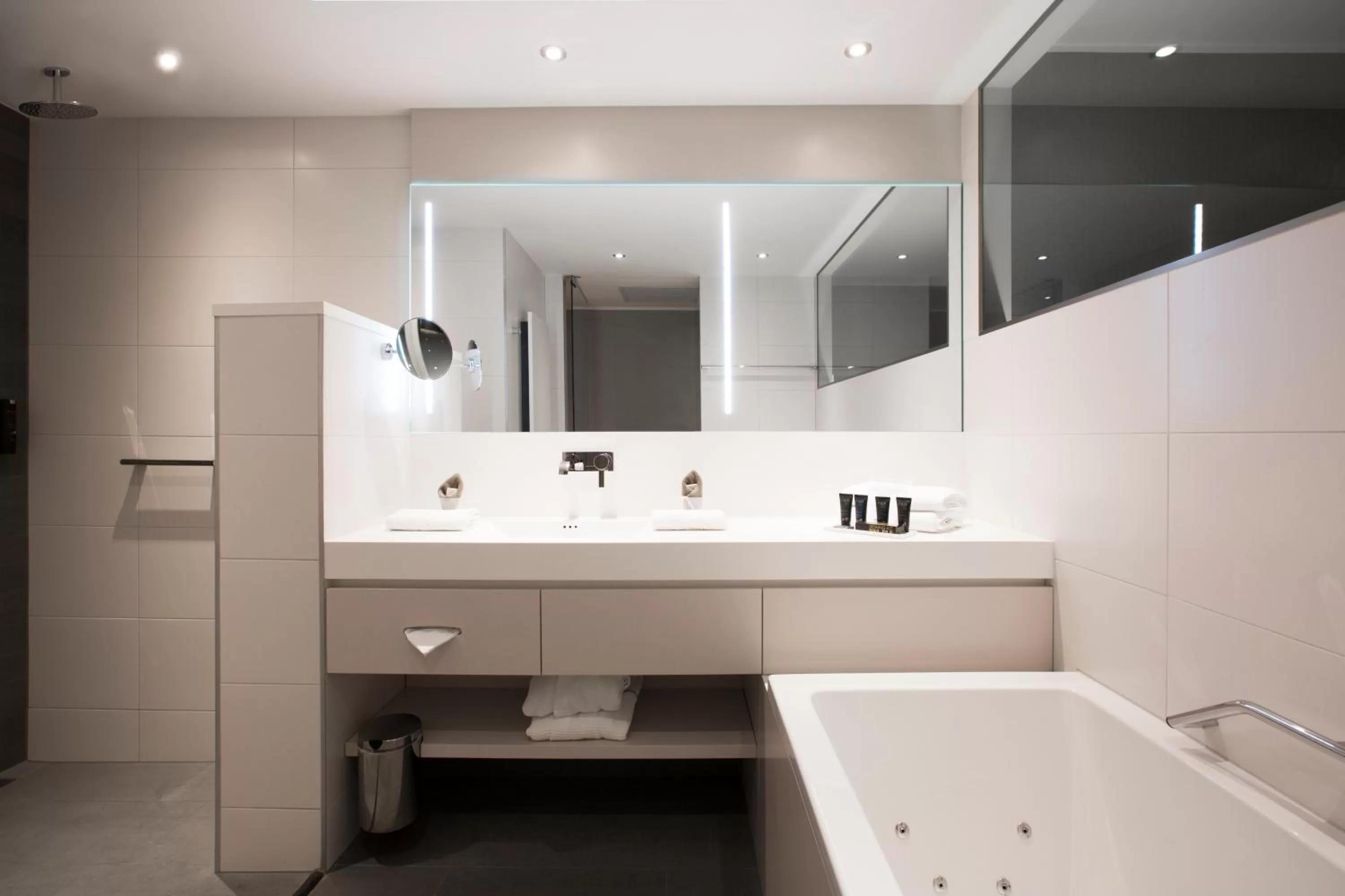 Shower in Klein Zwitserland