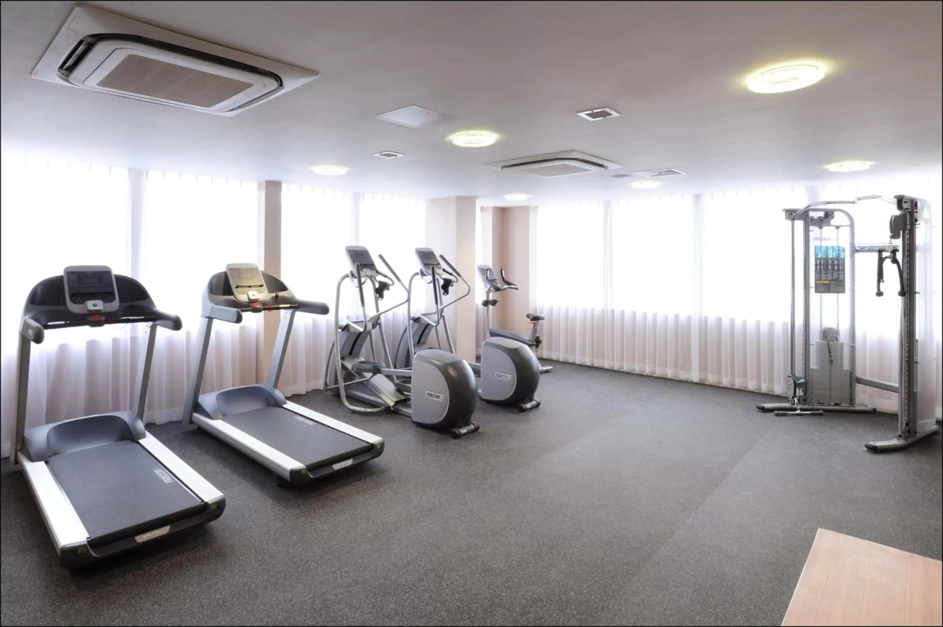 Fitness centre/facilities, Fitness Center/Facilities in Hampton by Hilton Birmingham Broad Street