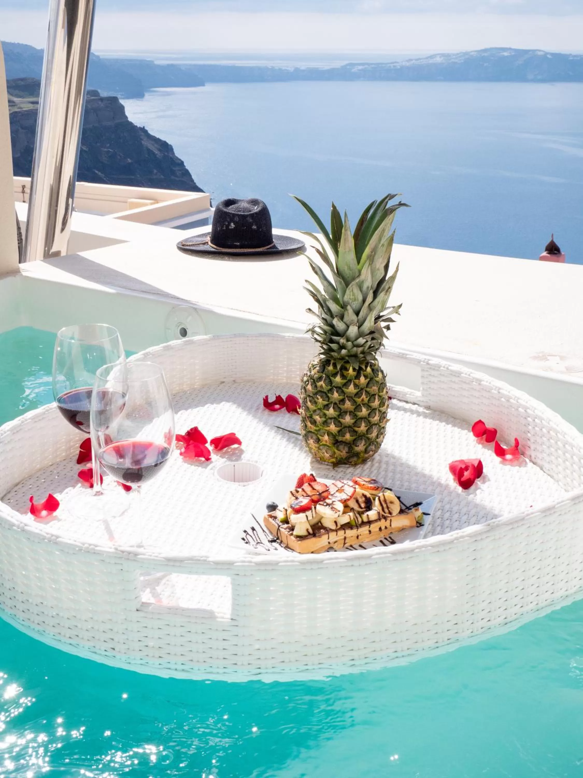 Caldera Cliff Illusion