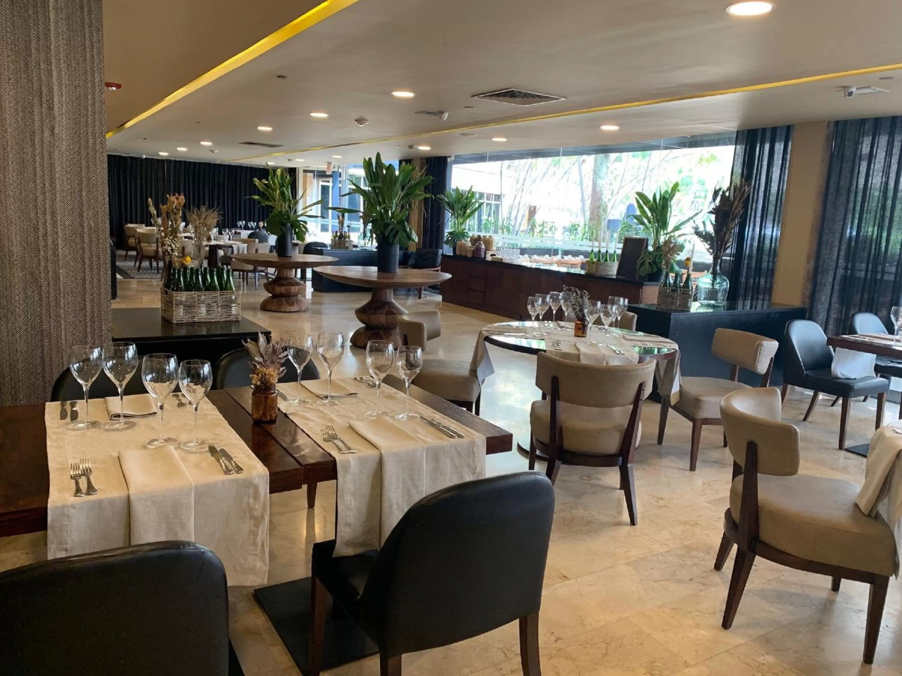 Restaurant/places to eat in InterContinental Medellin - Movich by IHG