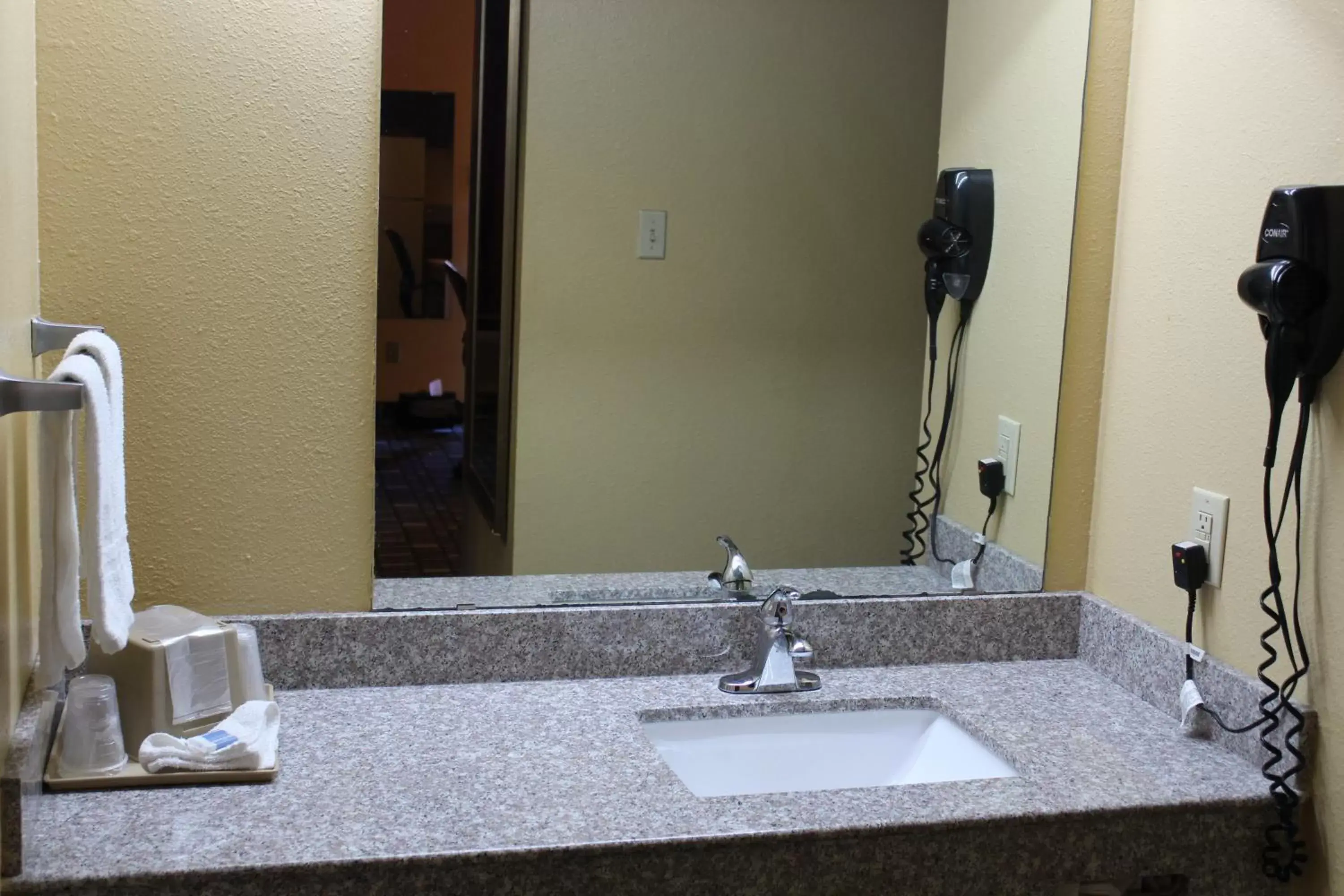 Bathroom in The Executive Inn & Suites
