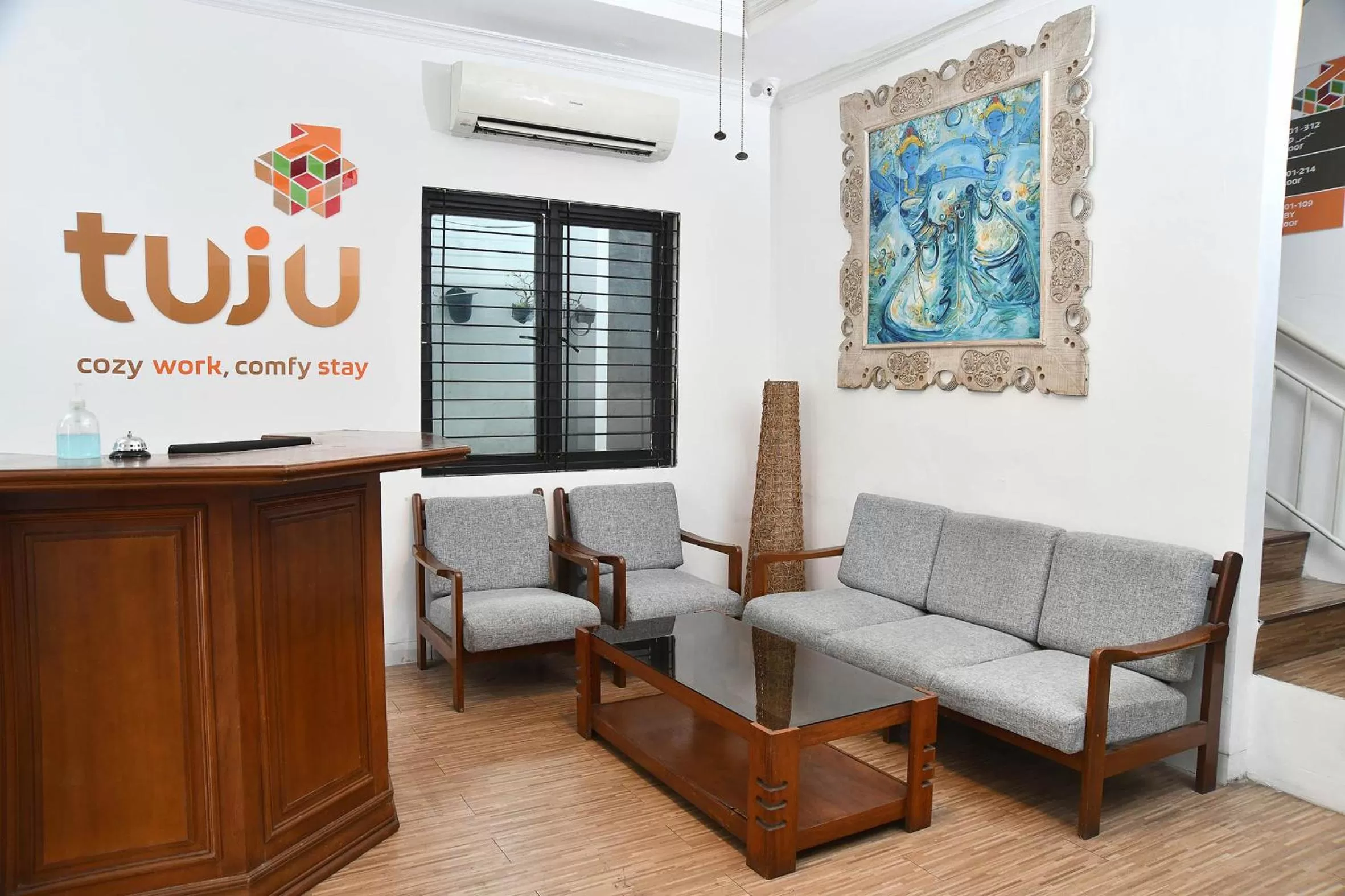 Lobby or reception in Tuju Abuserin Syariah