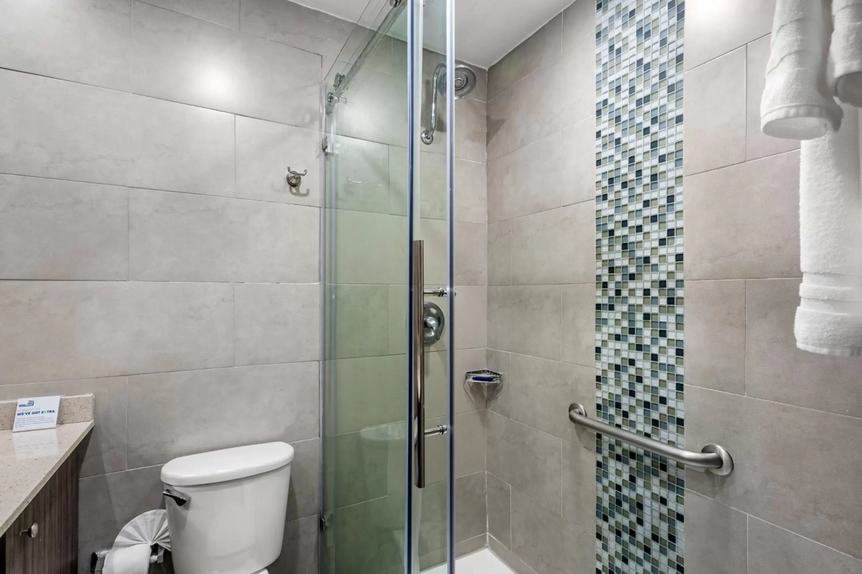 Shower, Bathroom in Holiday Inn Express San Juan Condado, an IHG Hotel