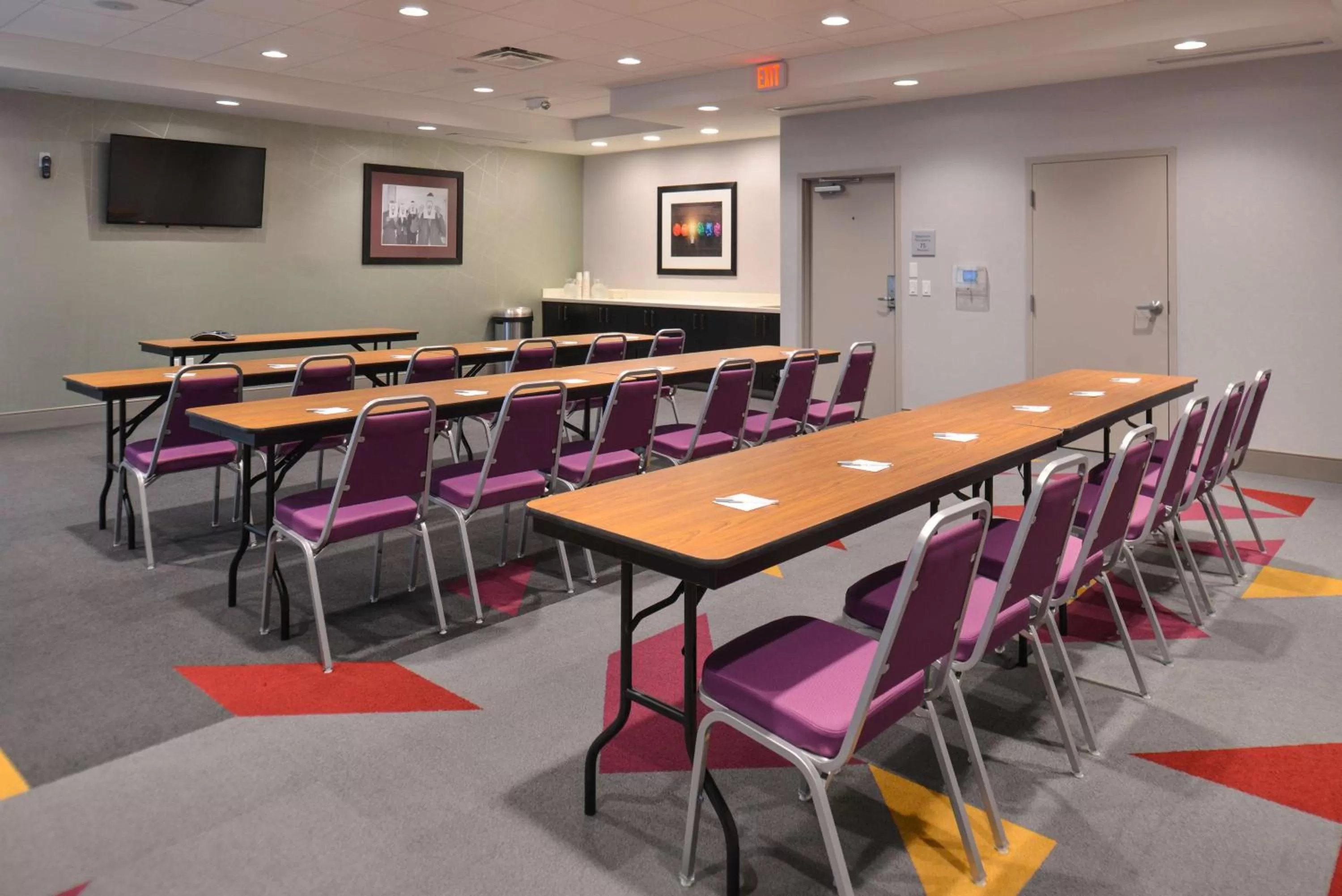 Meeting/conference room in Hampton Inn and Suites Ames, IA