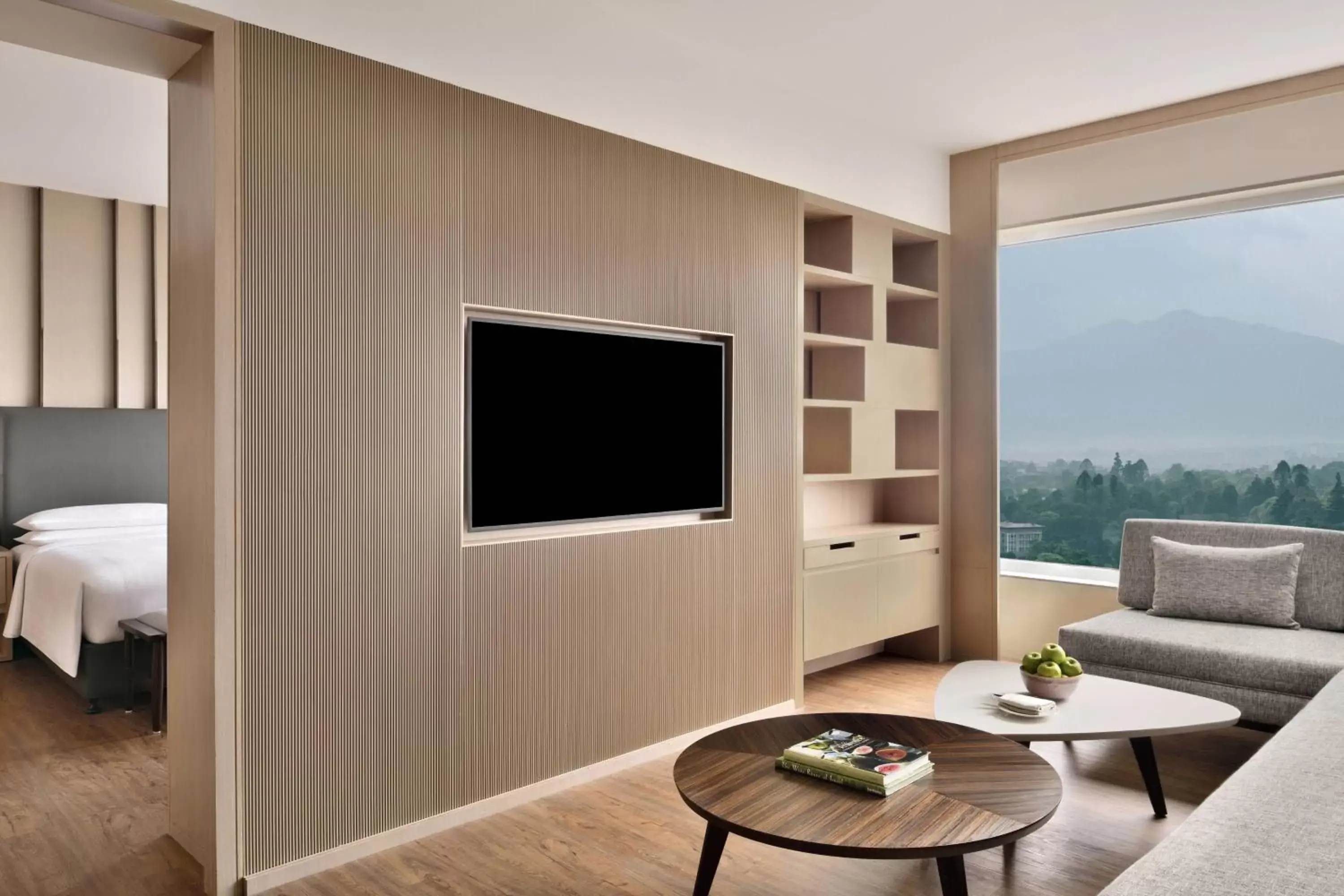 Lounge or bar, TV/Entertainment Center in Kathmandu Marriott Hotel