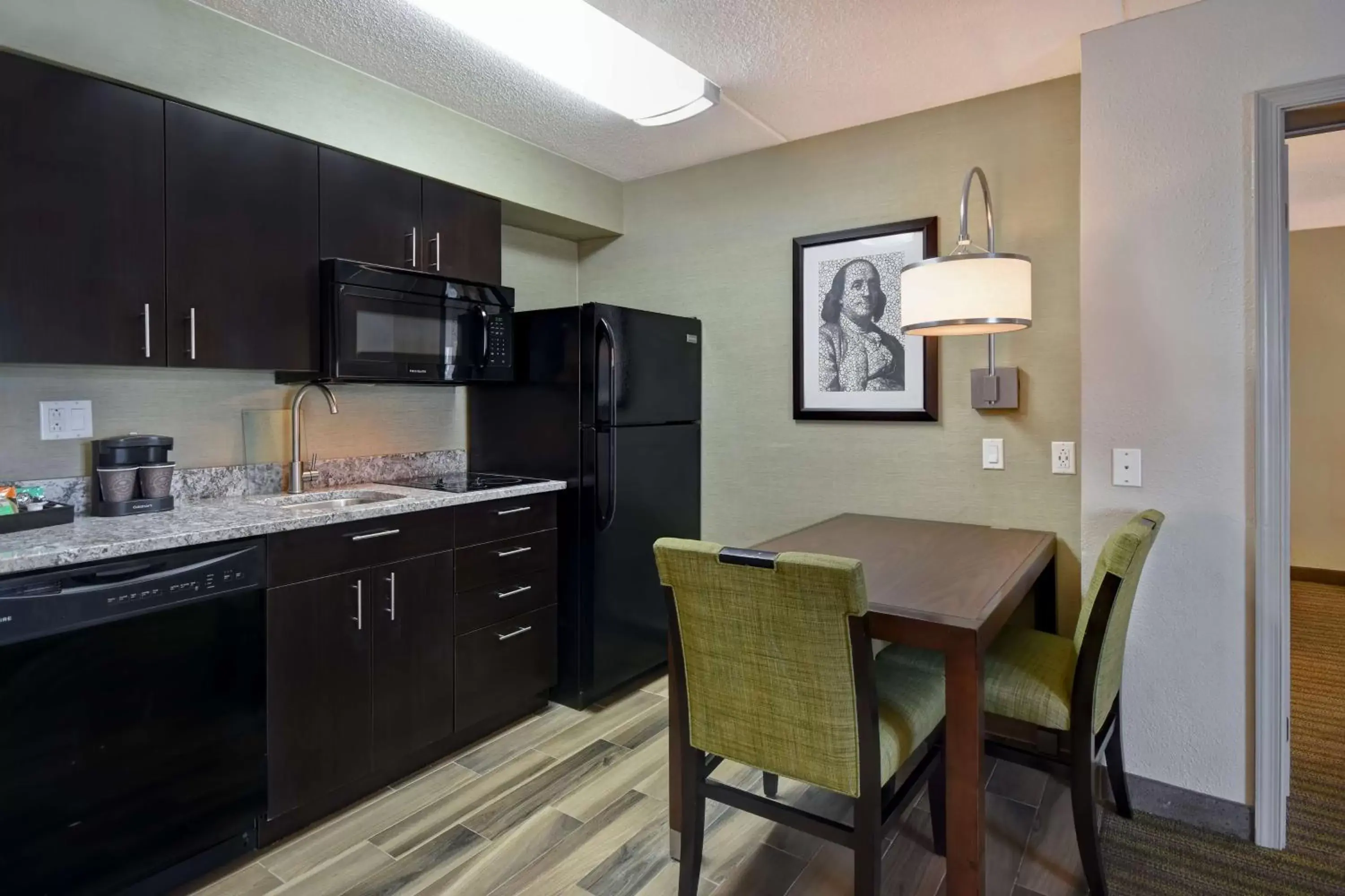 Kitchen or kitchenette, Kitchen/Kitchenette in Homewood Suites by Hilton Philadelphia-Great Valley