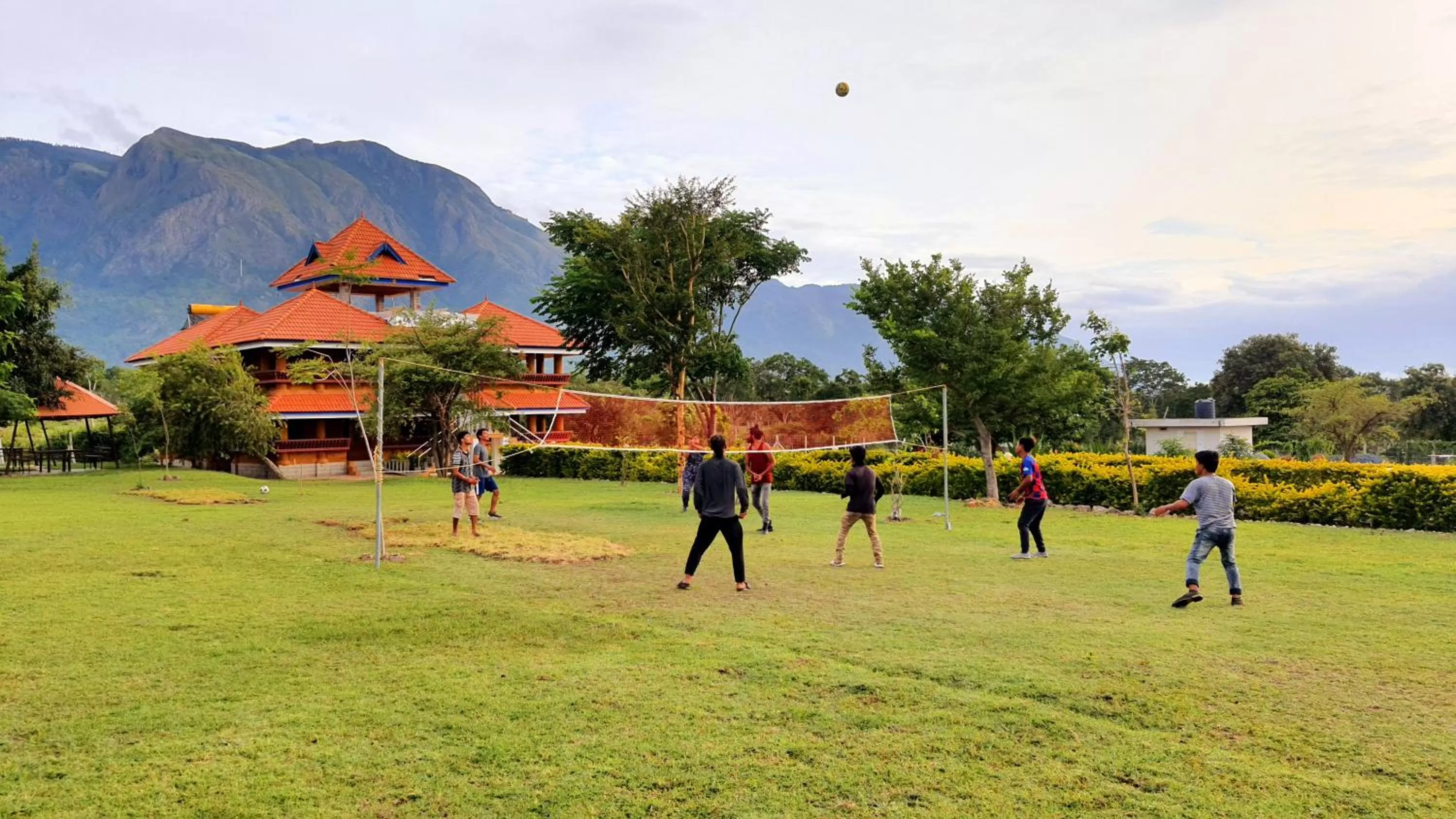 People in Avadale Masinagudi - Stag Groups Not Allowed