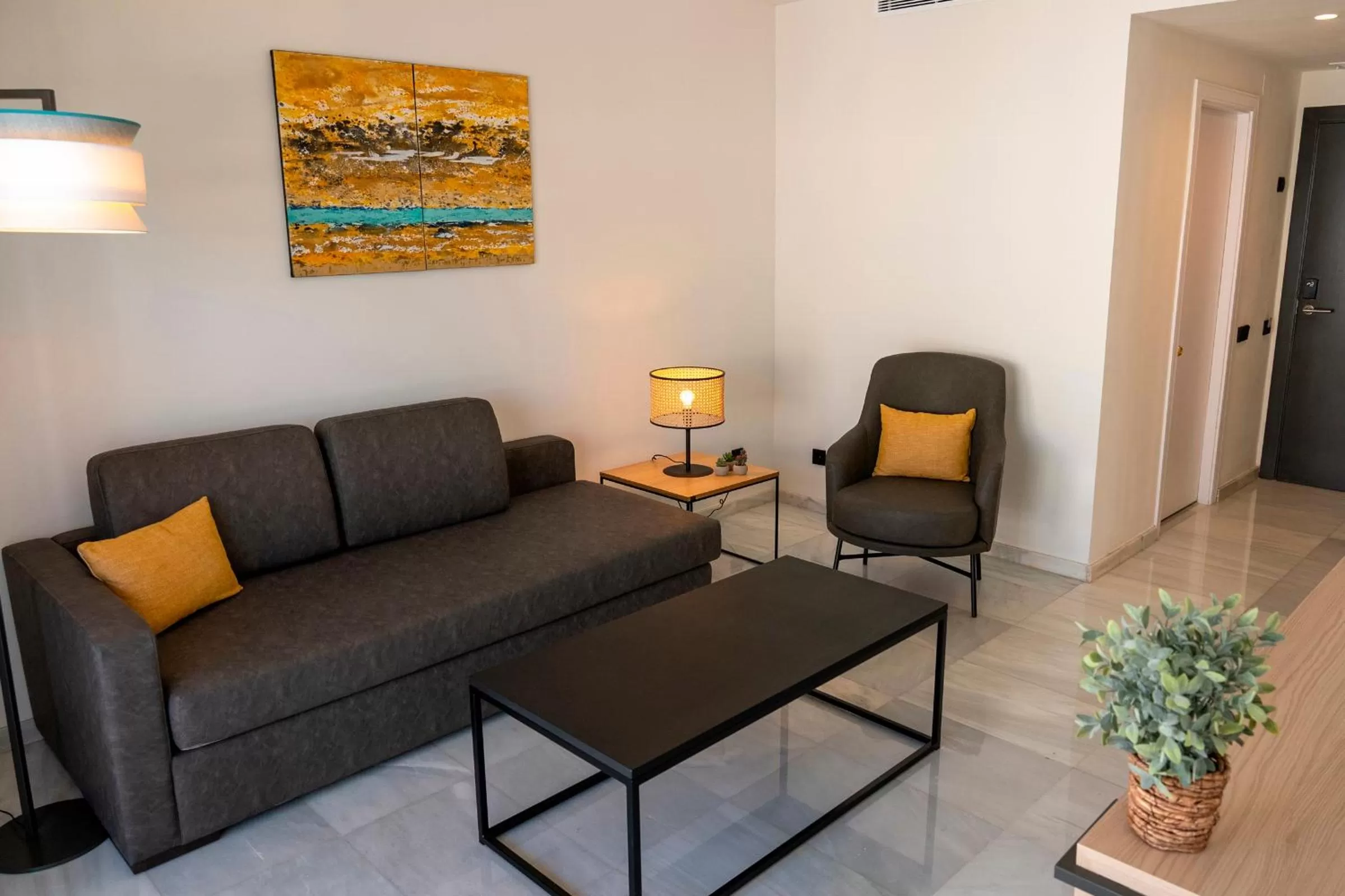 TV and multimedia in URH Sitges Playa