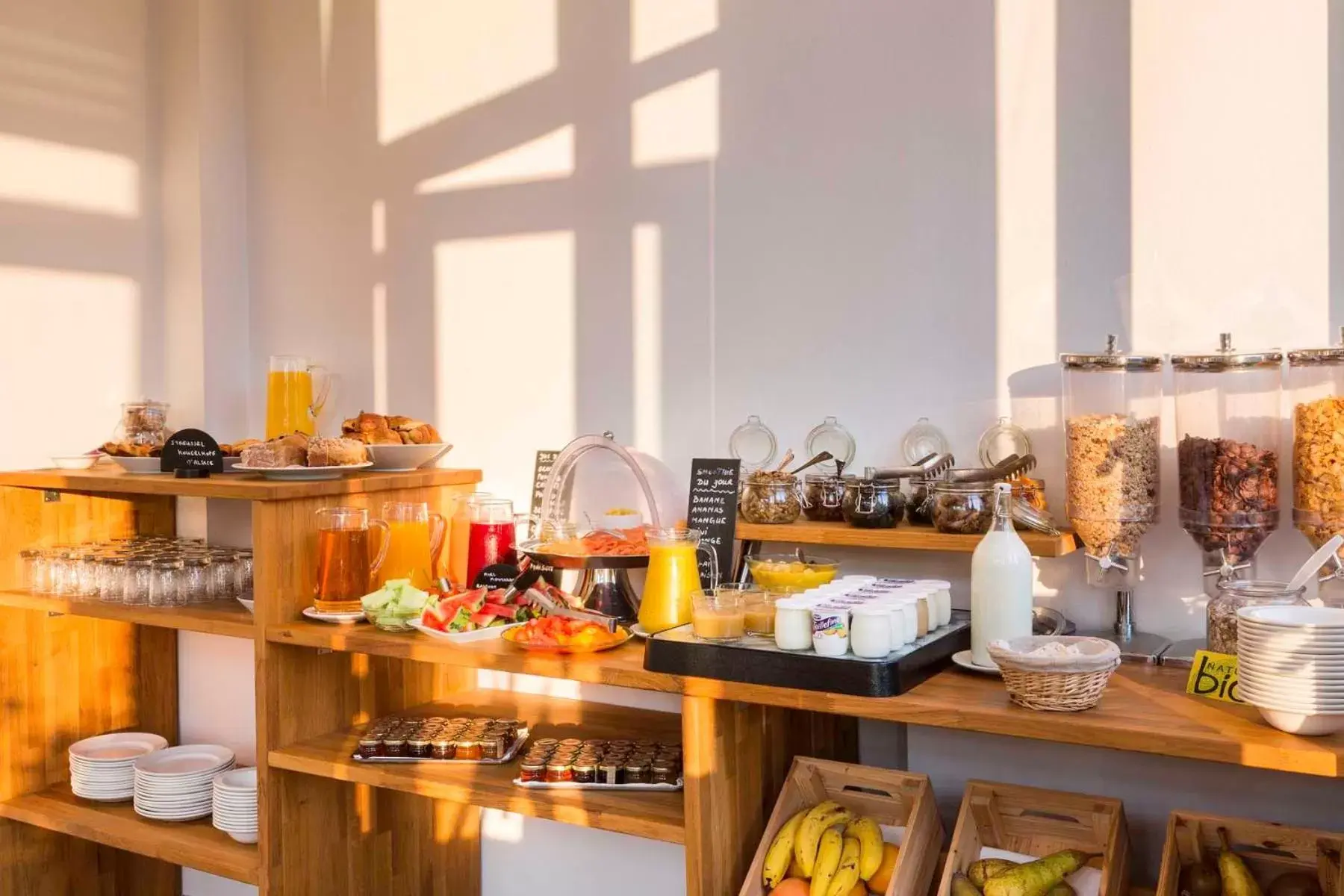 Continental breakfast in Hôtel Régent Contades Continental breakfast in Hôtel Régent Contades