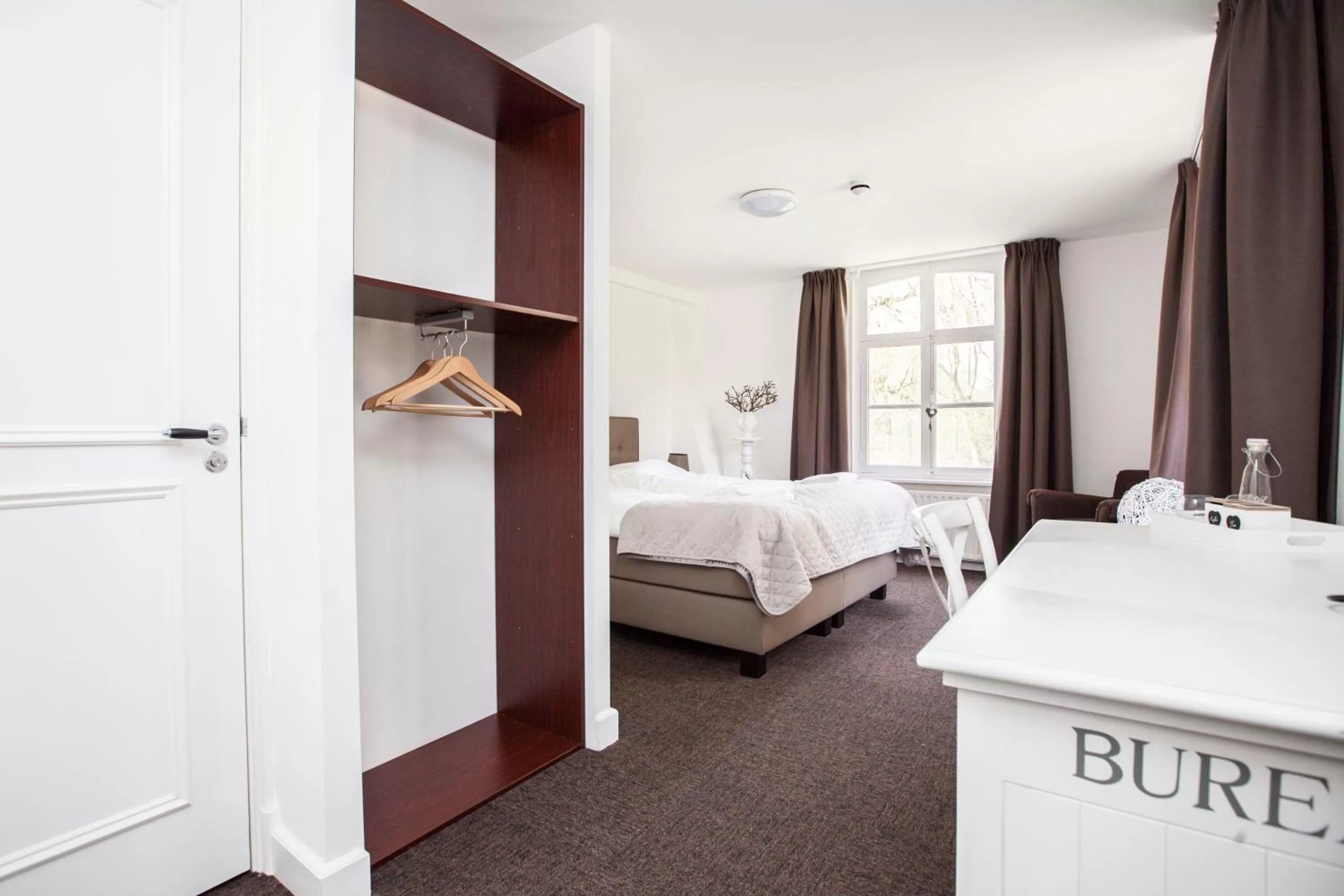 Photo of the whole room, Bed in Klooster Nieuwkerk Goirle