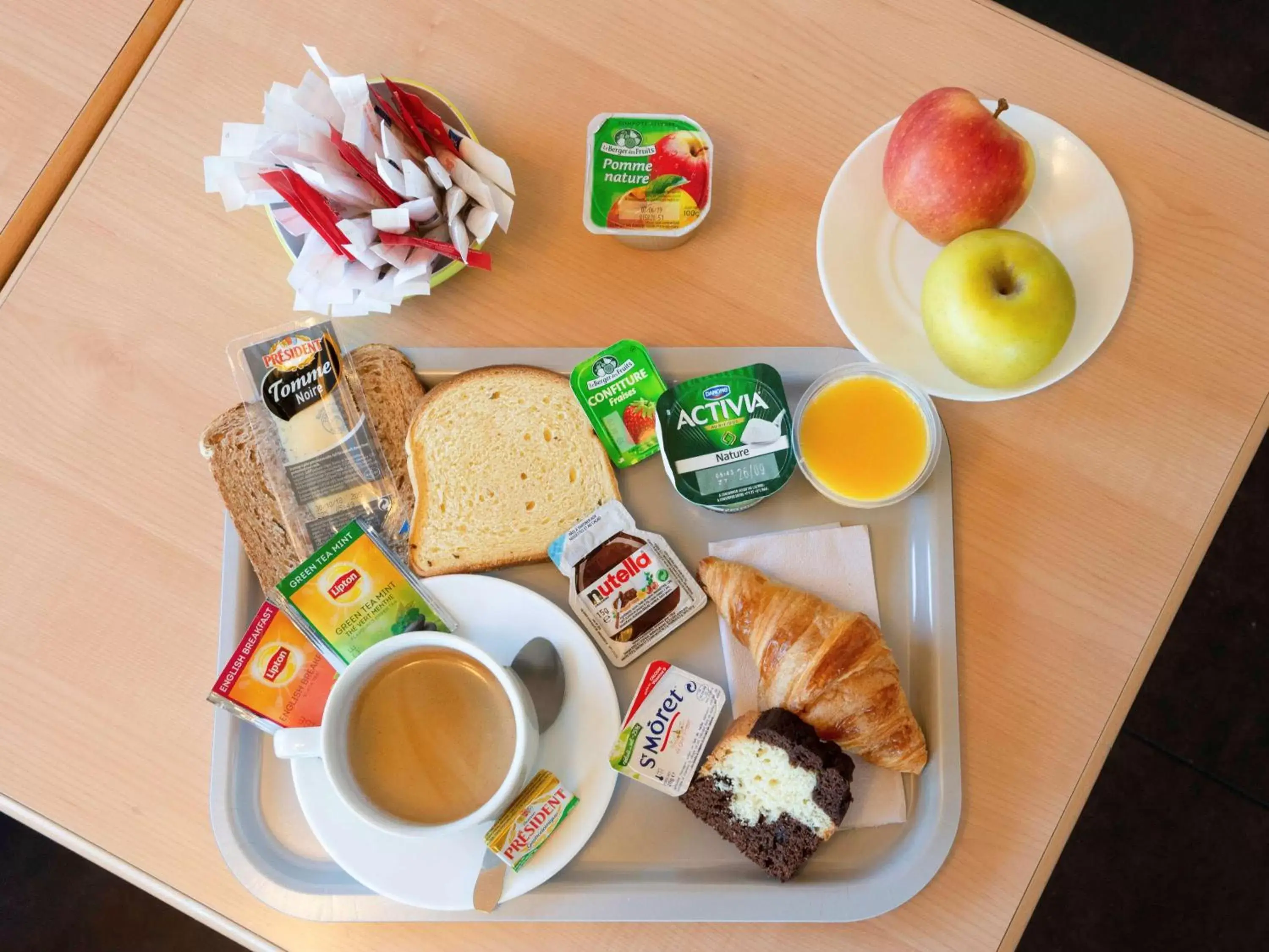 Food and drinks, Breakfast in ibis Budget Mâcon Sud