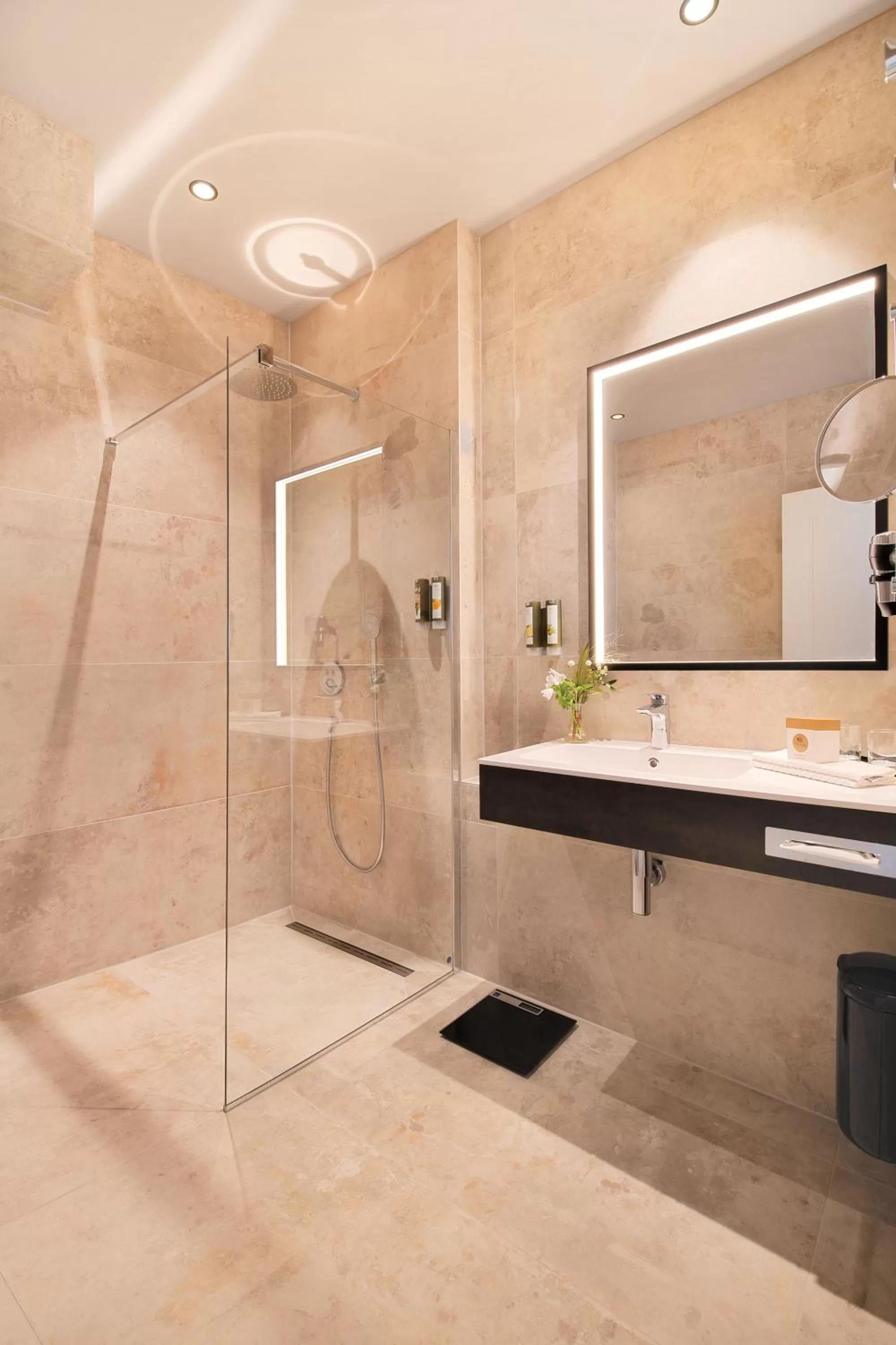 Bathroom in Hotel Villa Toskana