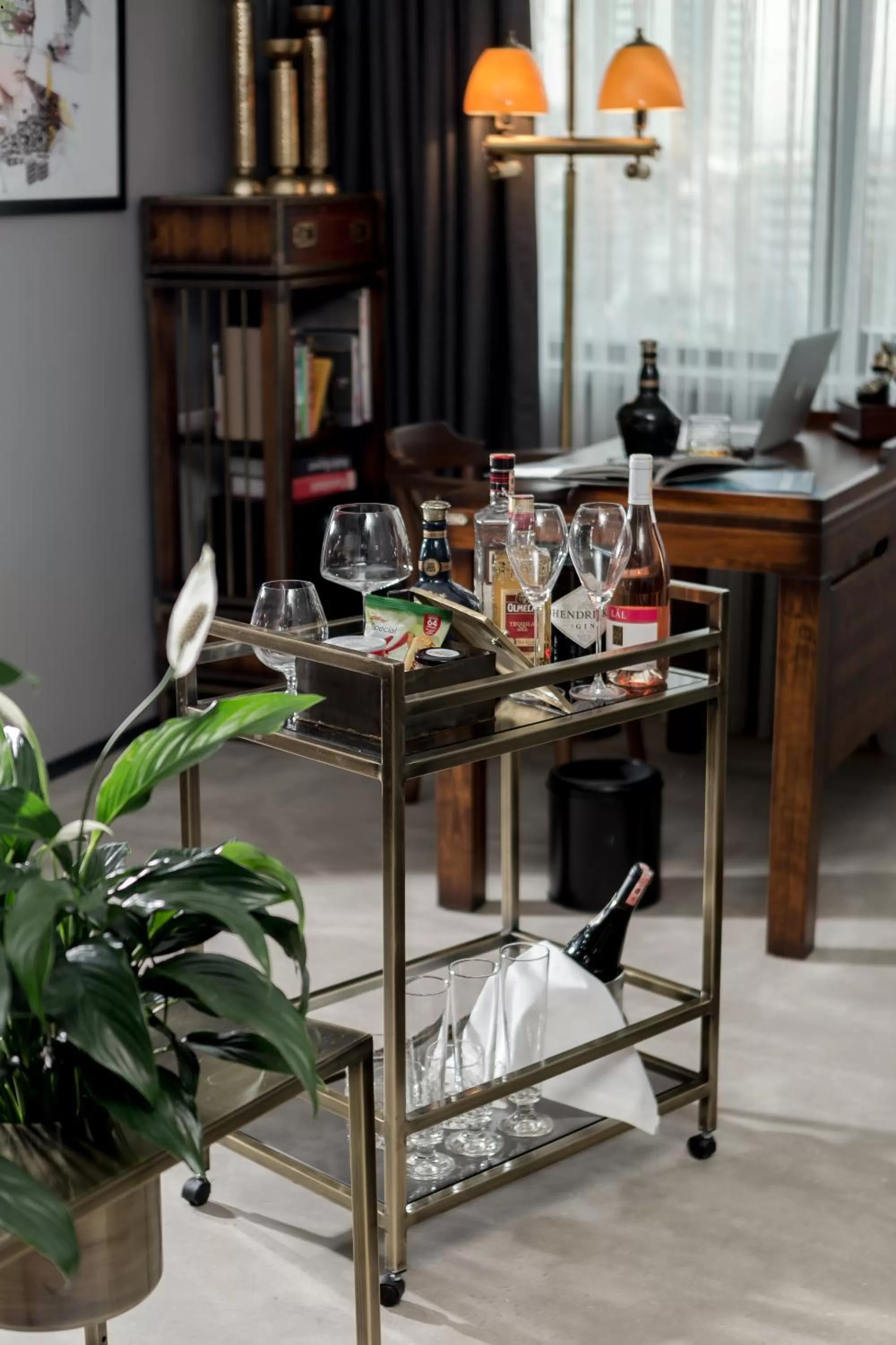 Coffee/tea facilities in Hotel Cinnah