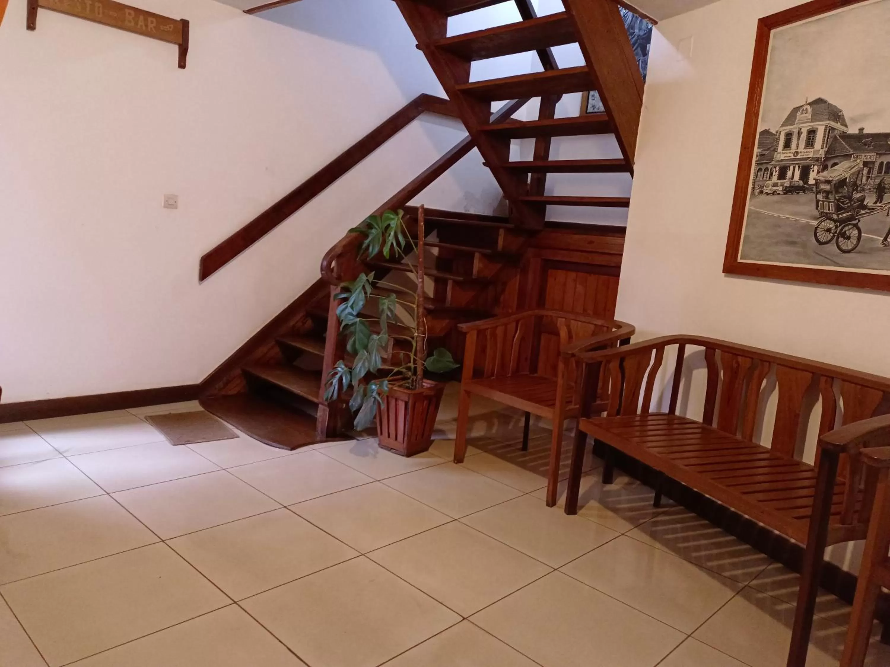 Facade/entrance in Antsirabe Hotel