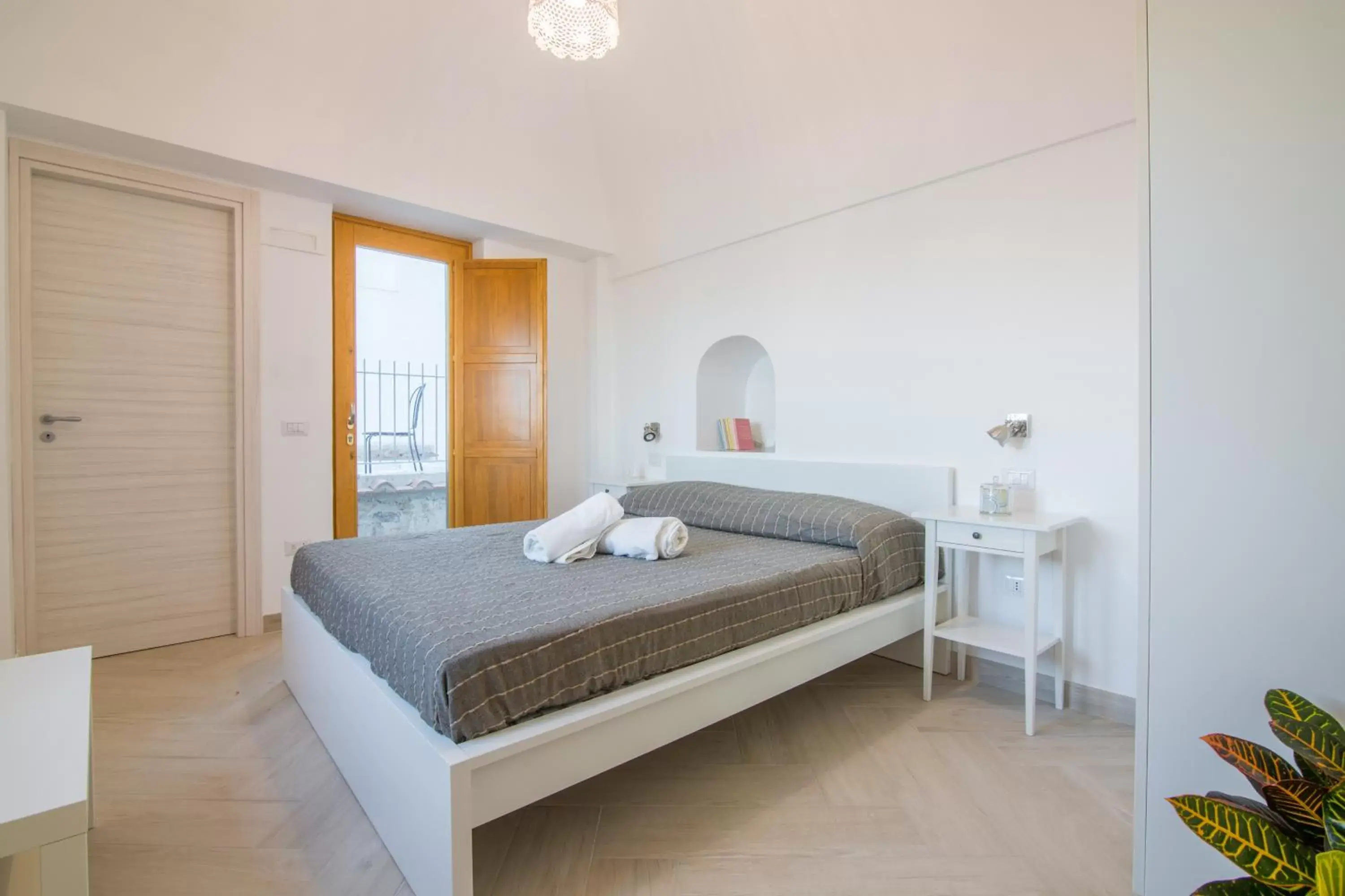 Bedroom, Bed in Villa Mariagiovanna