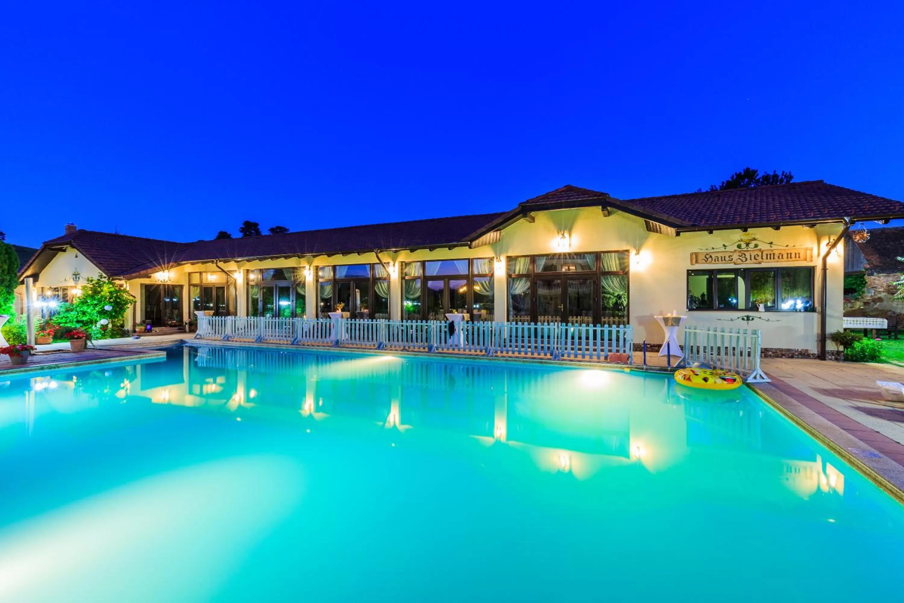 Property logo or sign in Hotel Bielmann