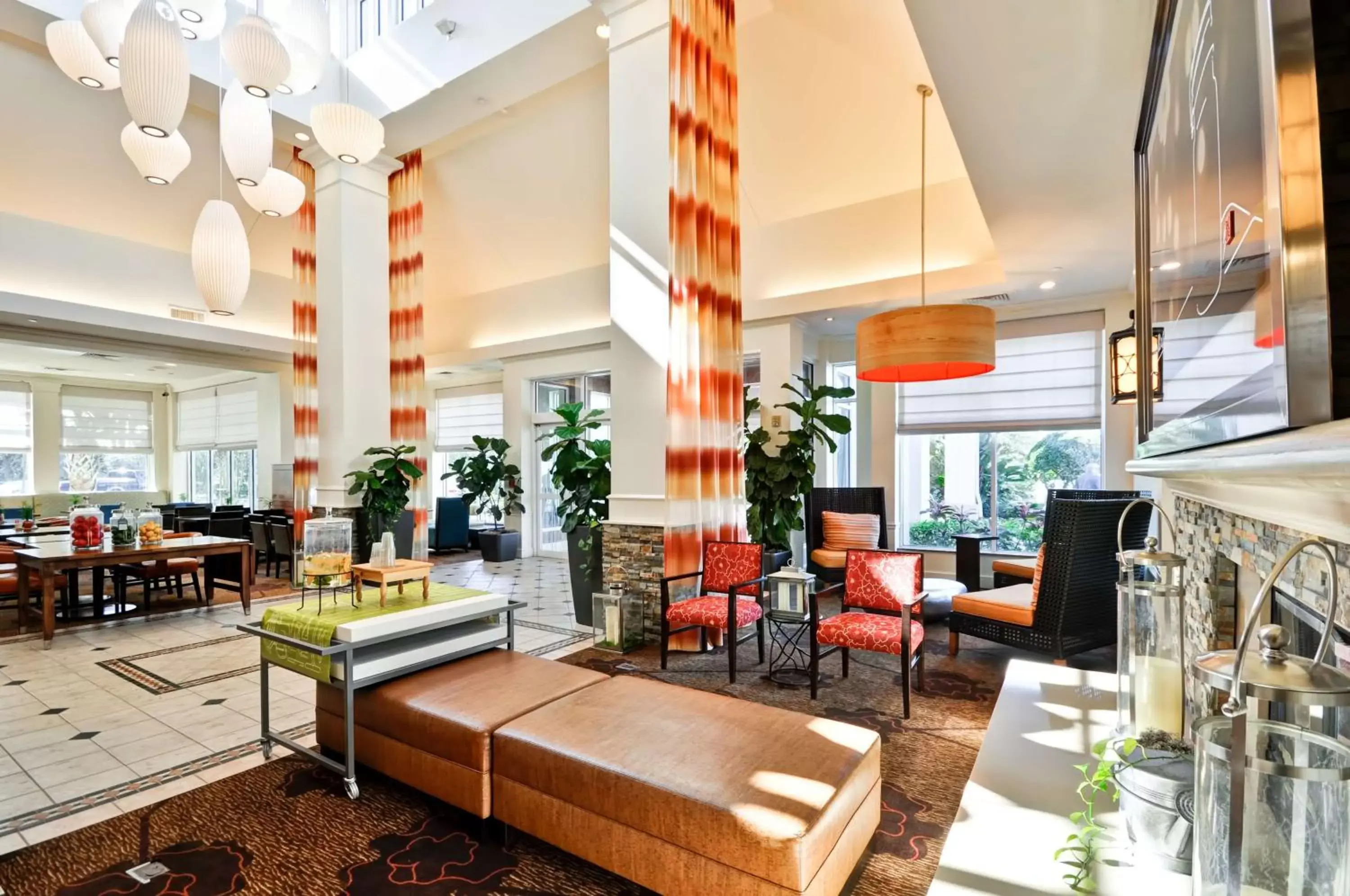 Lobby or reception, Restaurant/Places to Eat in Hilton Garden Inn Tampa North