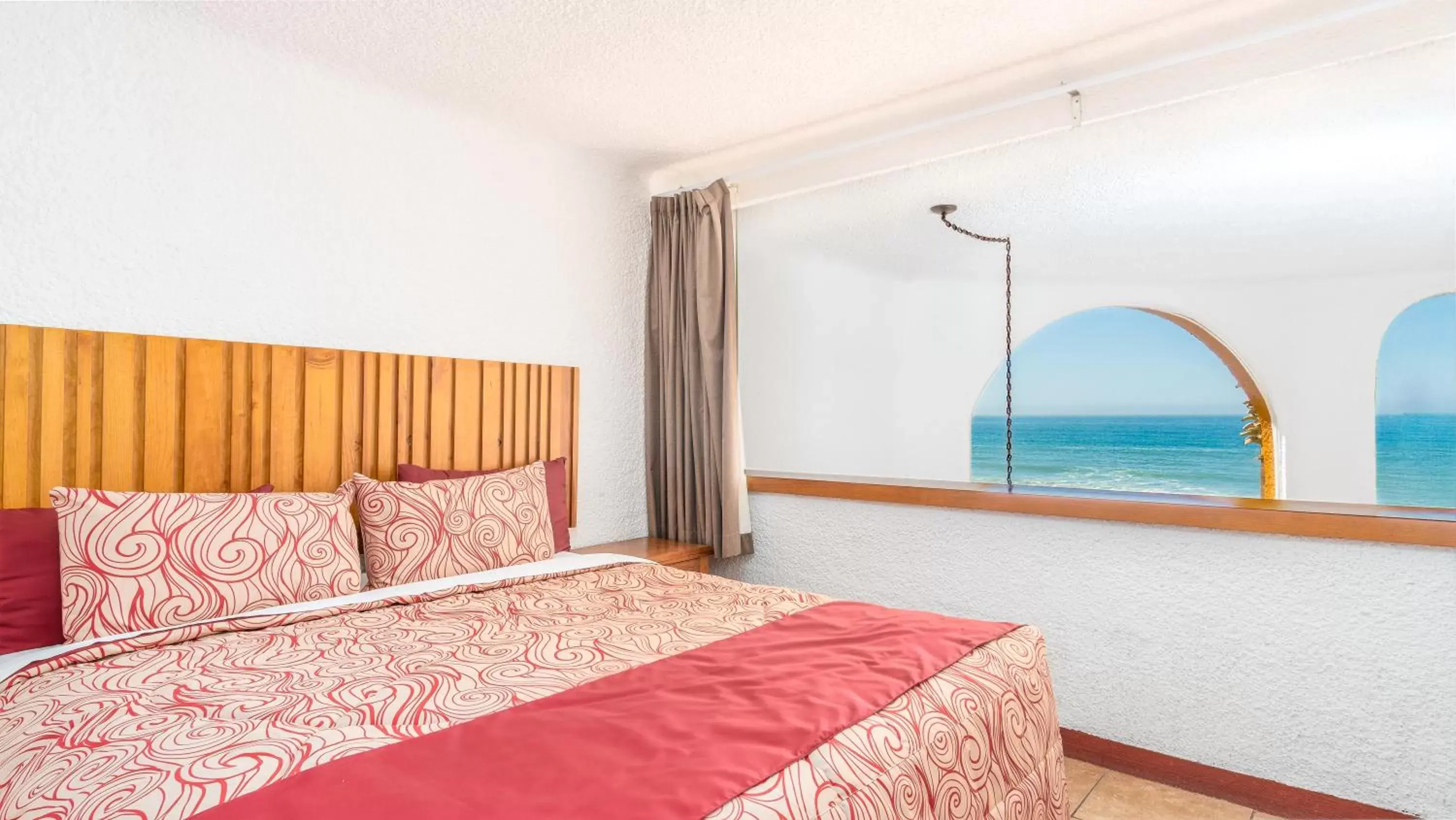 Bed in Puerto Nuevo Baja Hotel & Villas