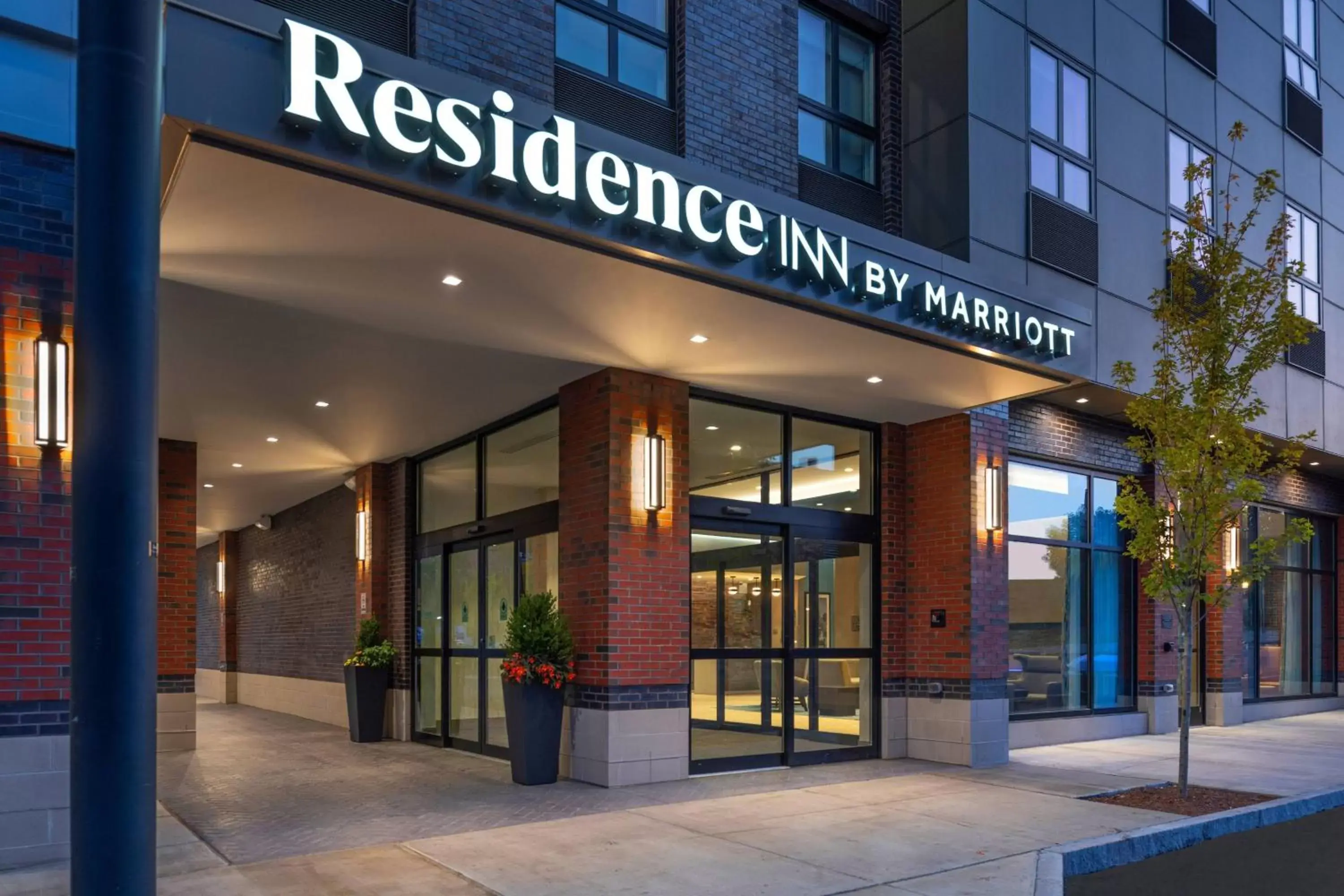 Property building in Residence Inn by Marriott Manchester Downtown