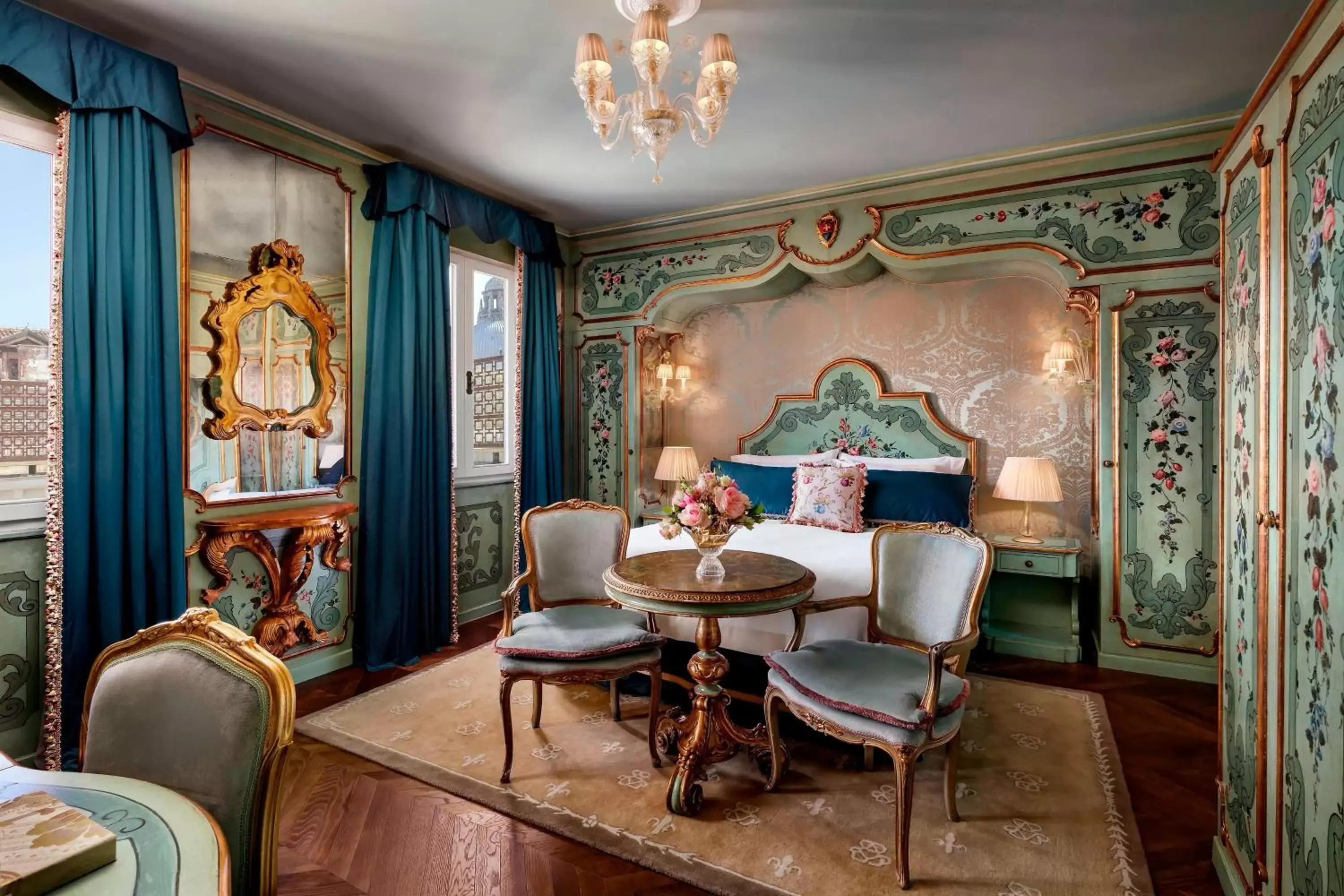 Photo of the whole room, Seating Area in The Gritti Palace, a Luxury Collection Hotel, Venice