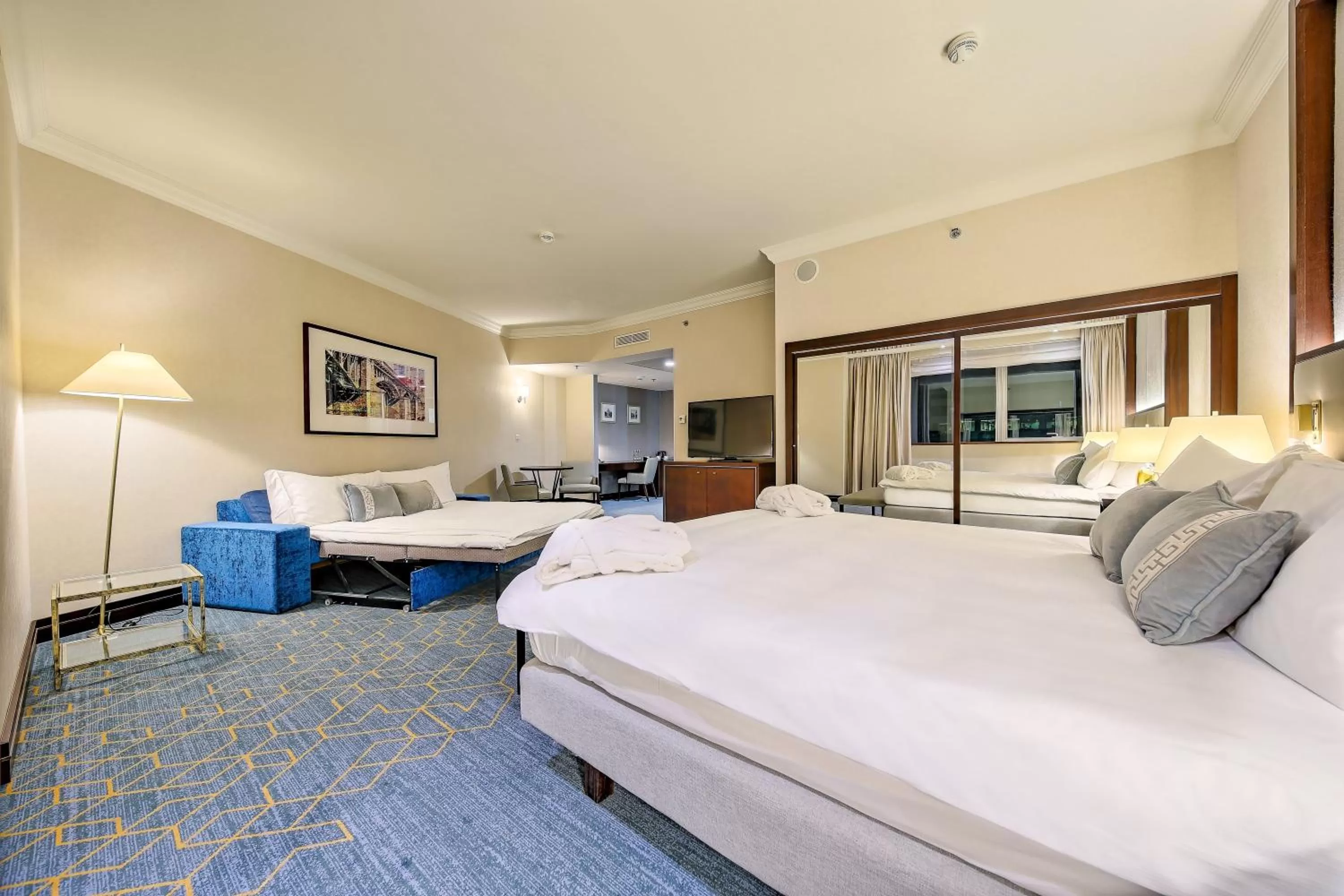 Photo of the whole room, Bed in InterContinental Warszawa by IHG