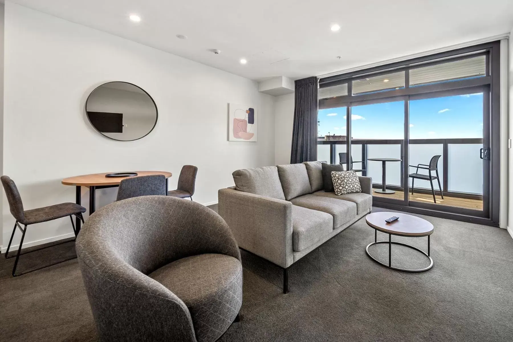 Living room, Seating Area in Ramada by Wyndham Newmarket Auckland