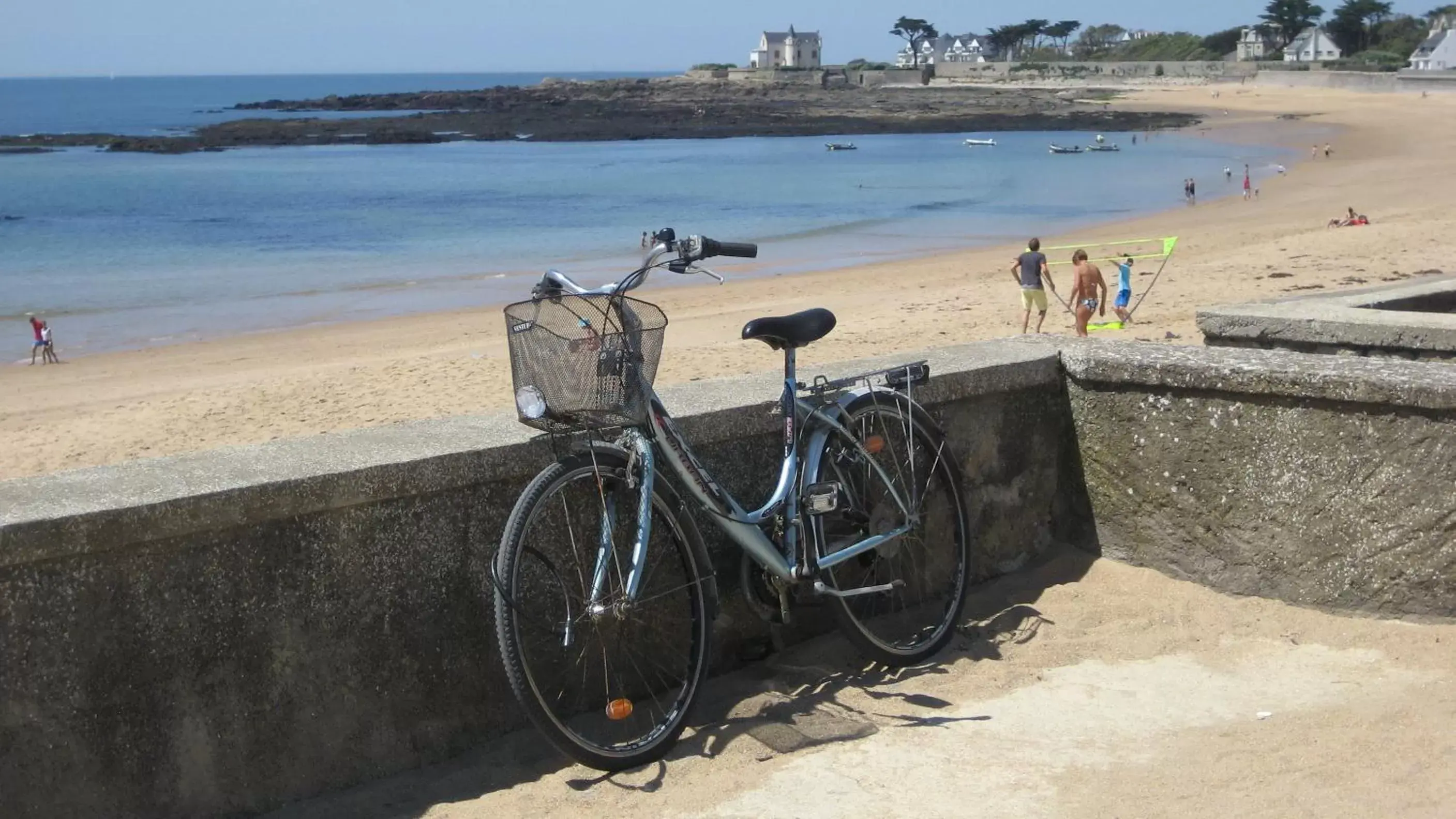 Beach in Hôtel des Marais Salants