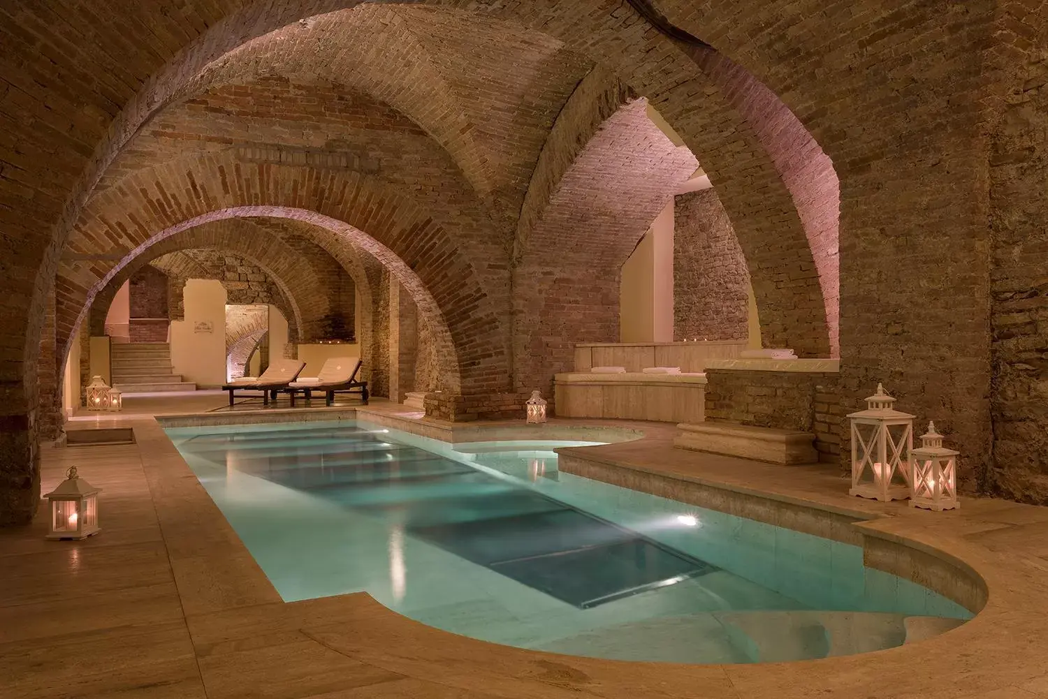 Massage, Swimming Pool in Brufani Palace Hotel - Small Luxury Hotels of the World