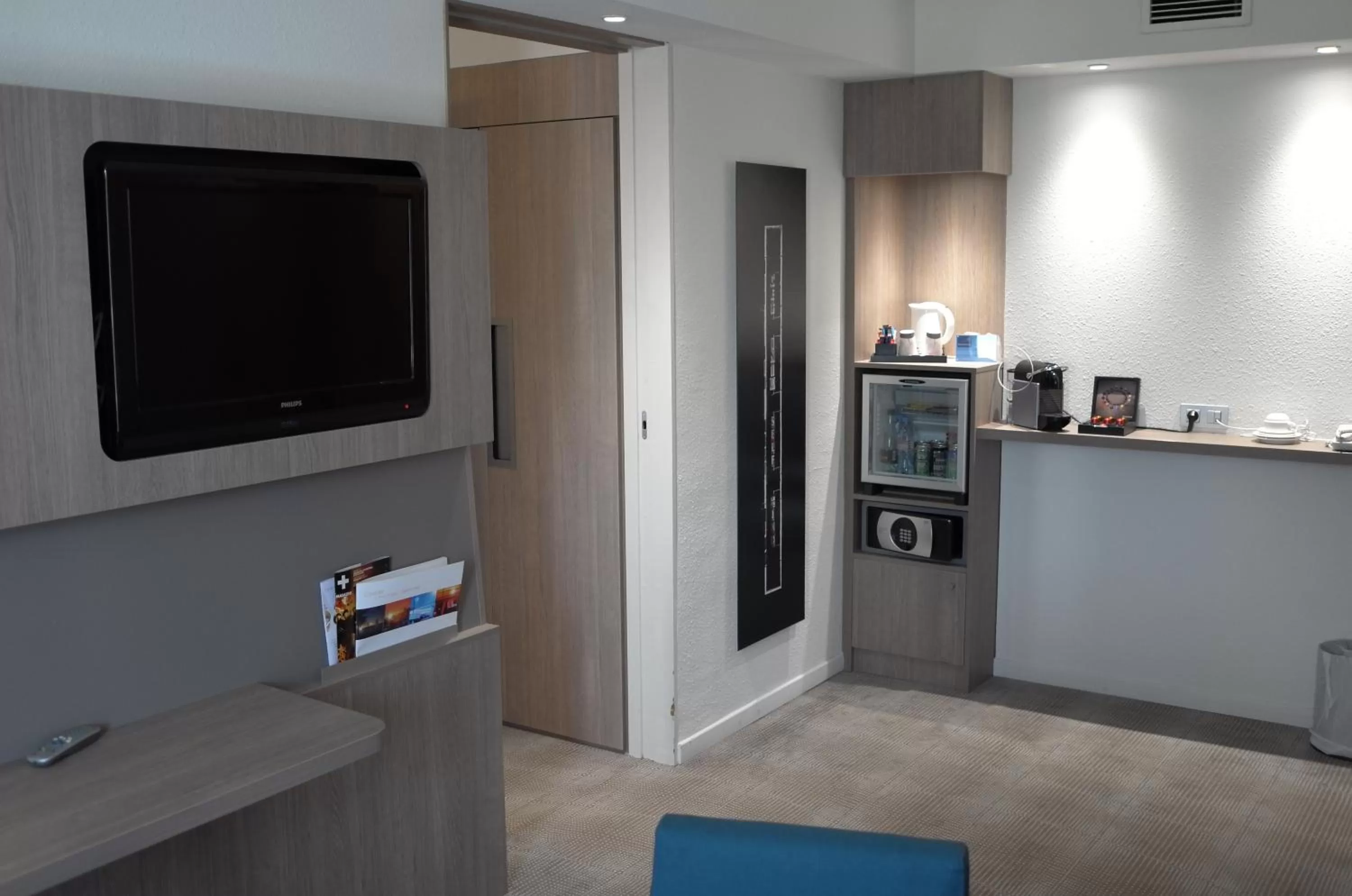 TV and multimedia in Novotel Narbonne Sud A9/A61