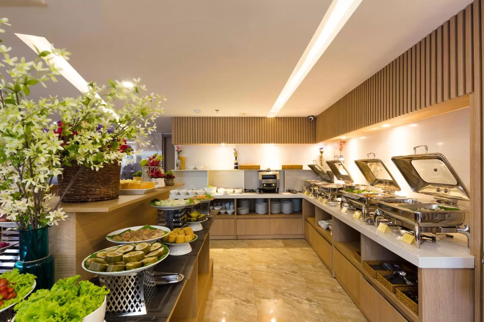 Restaurant/places to eat in Smile Hotel Nha Trang