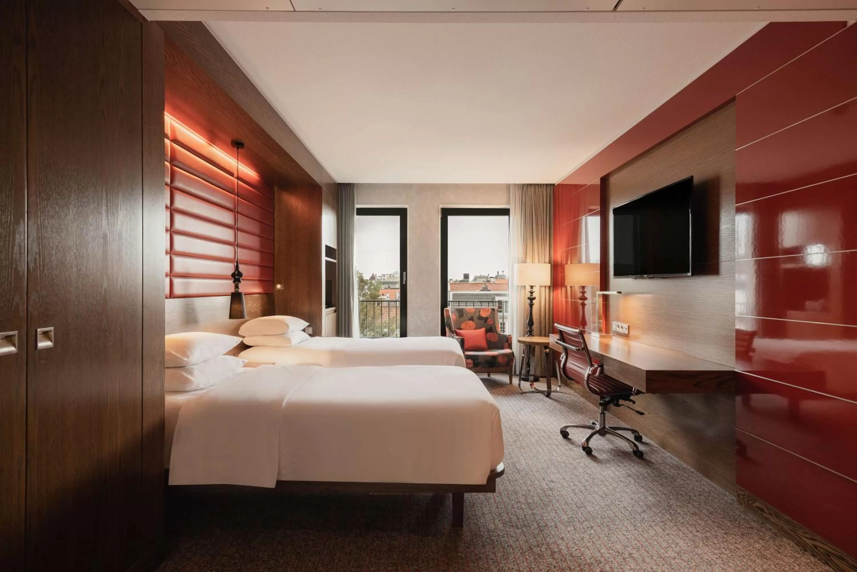 Bed in Hilton The Hague