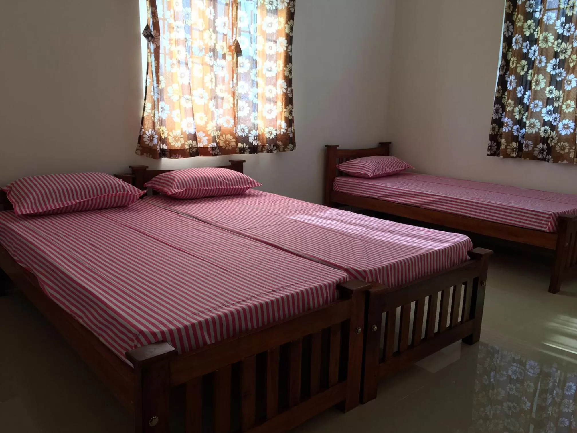 Bedroom, Bed in Shantham Service Apartments