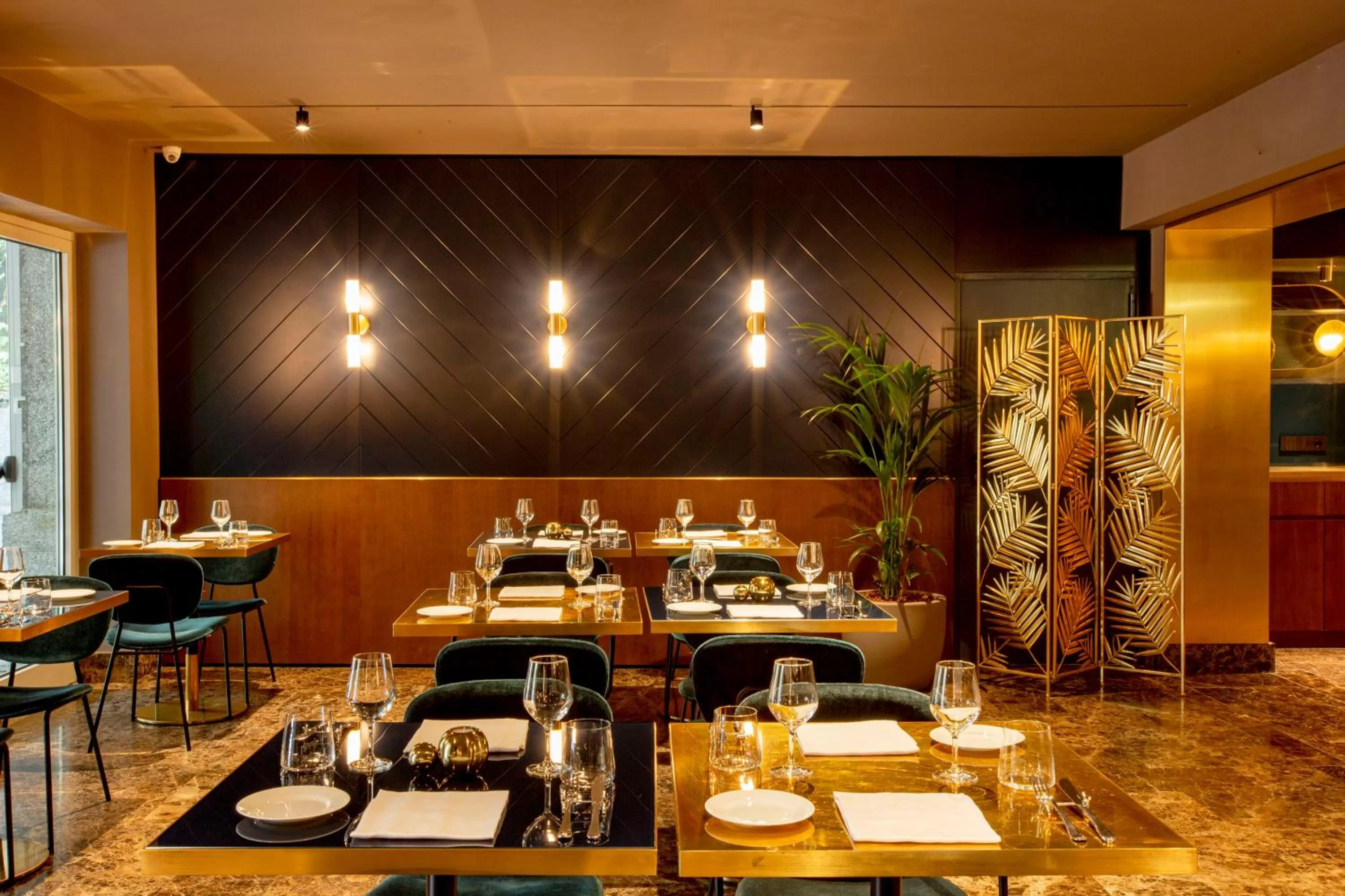 Restaurant/places to eat in Bianca Maria Palace Hotel