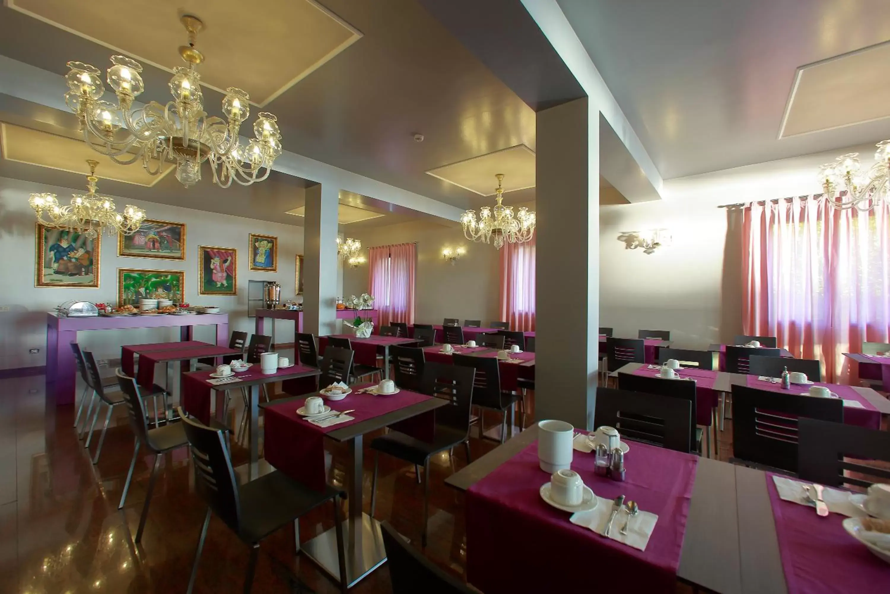 Restaurant/Places to Eat in Hotel San Marco