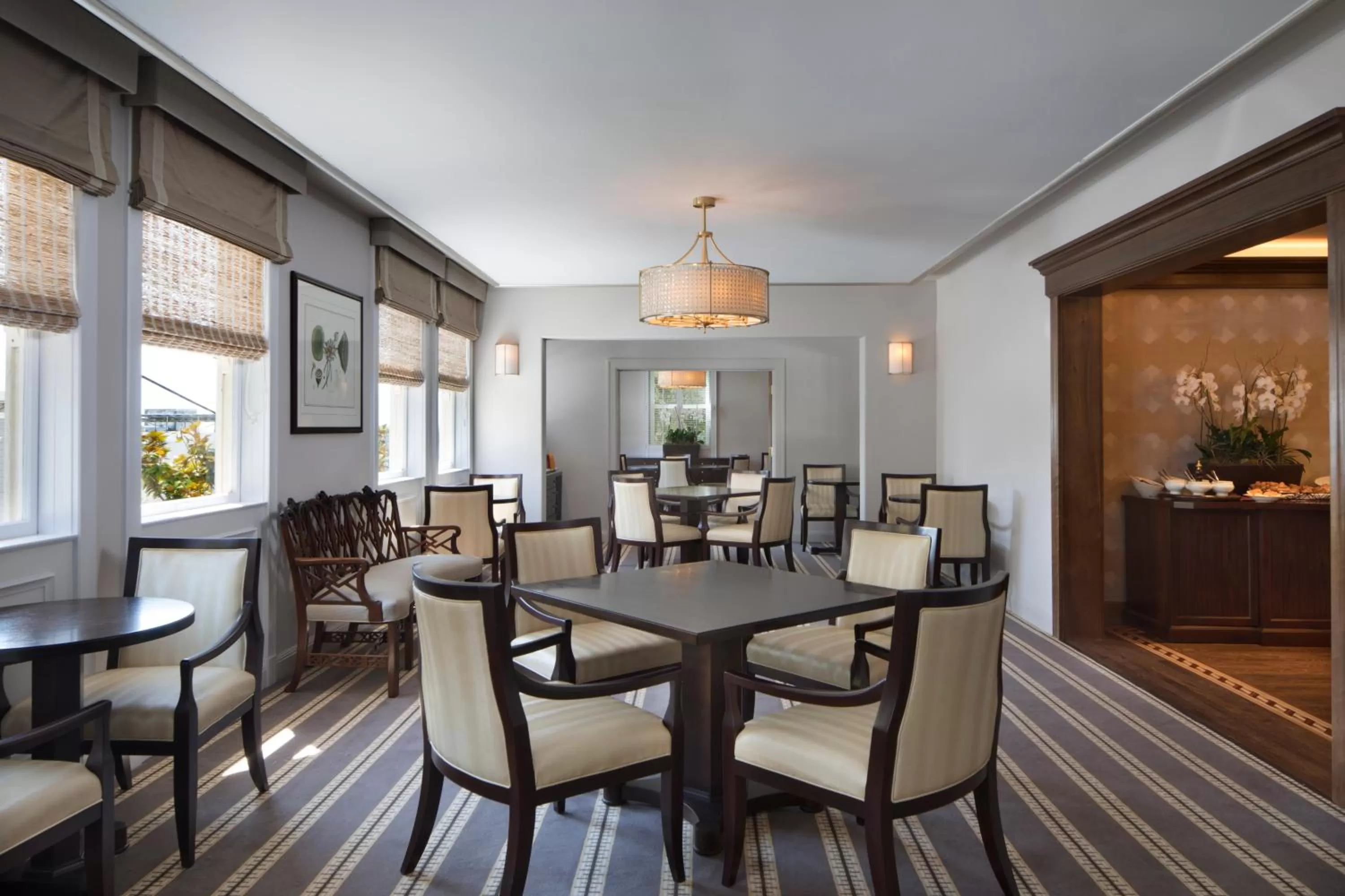 Restaurant/places to eat in Hotel Drisco