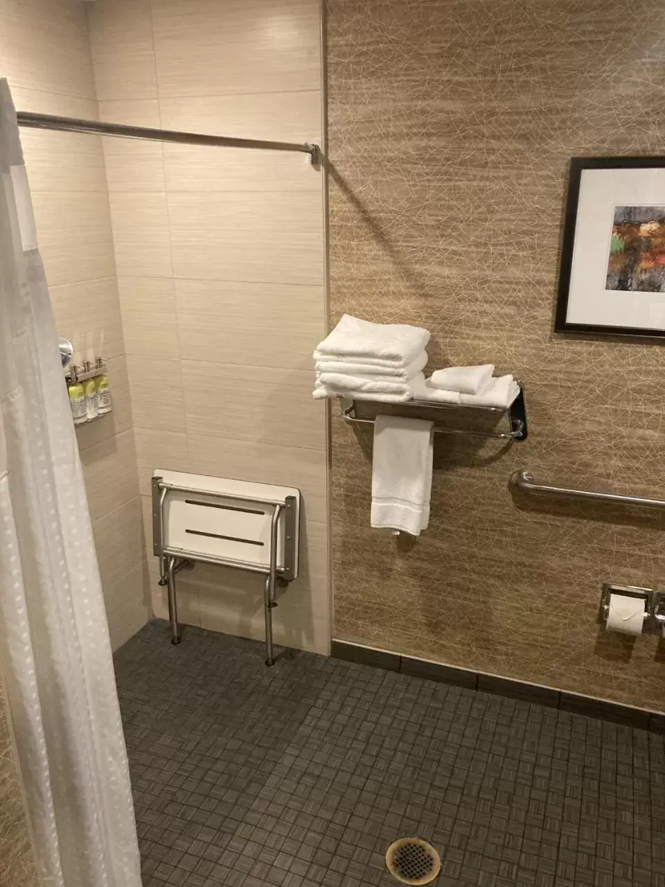 Property building in Holiday Inn Express & Suites Peekskill-Lower Hudson Valley by IHG Property building in Holiday Inn Express & Suites Peekskill-Lower Hudson Valley by IHG