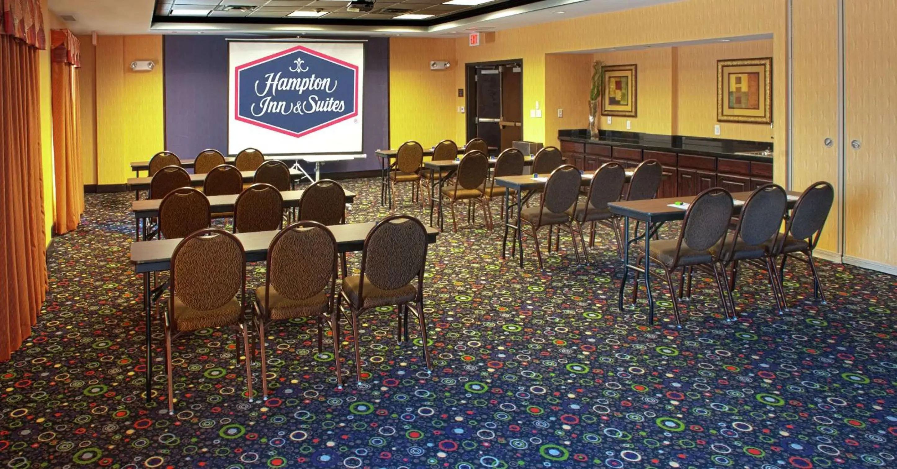 Meeting/conference room in Hampton Inn and Suites Dallas/Lewisville-Vista Ridge Mall