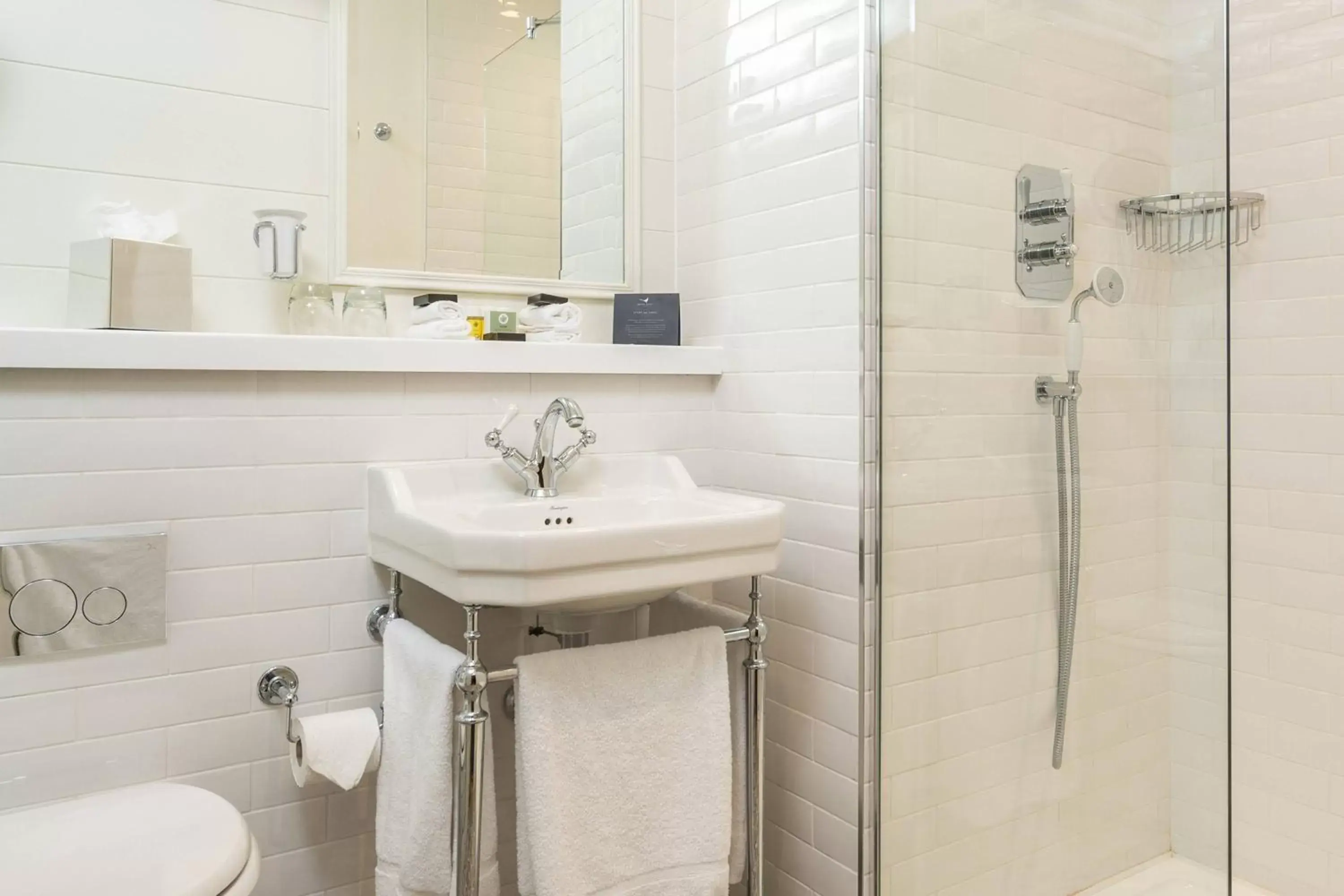 Bathroom in Mount Juliet Estate, Autograph Collection