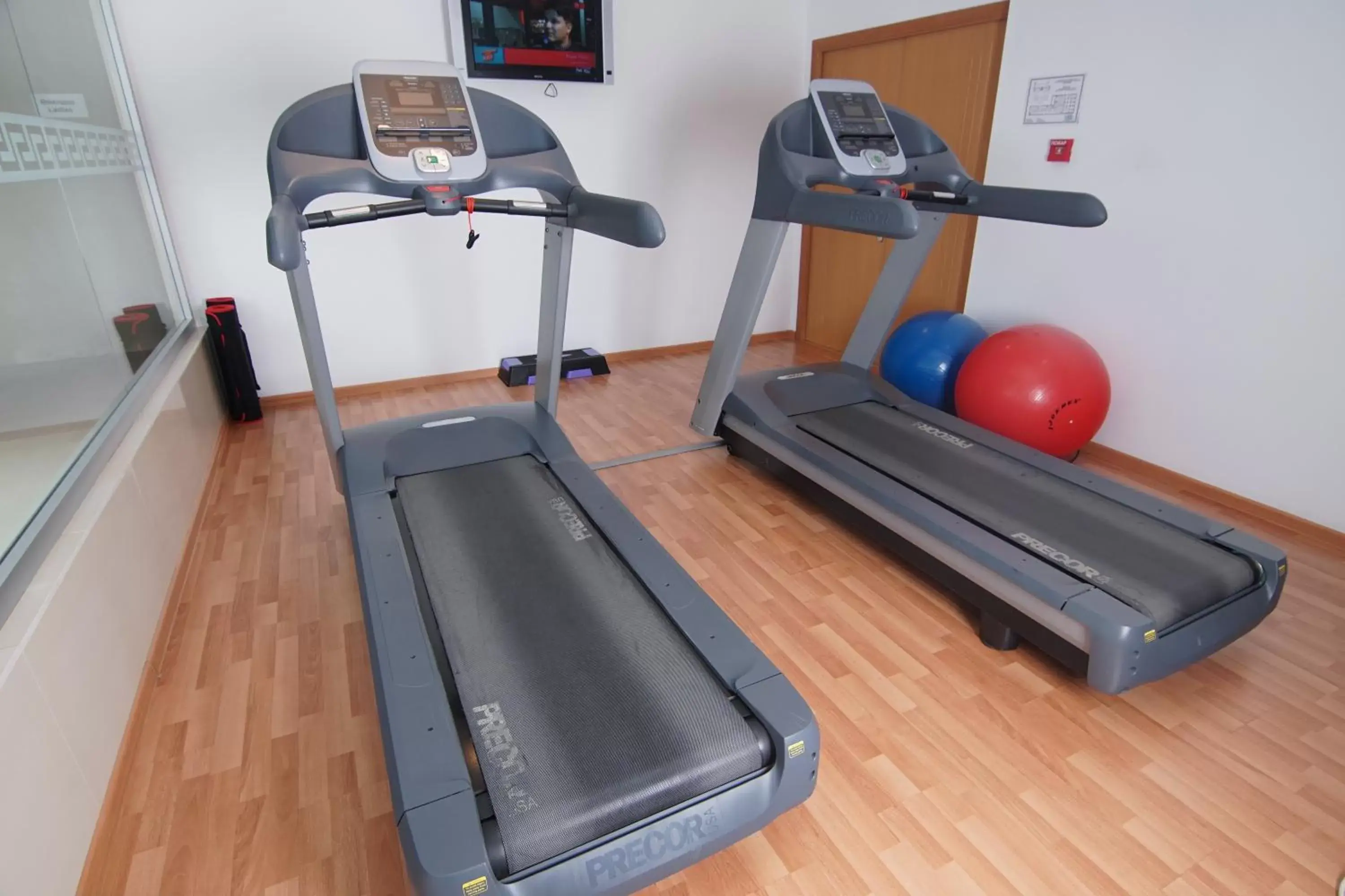 Fitness centre/facilities, Fitness Center/Facilities in The Dostyk Hotel