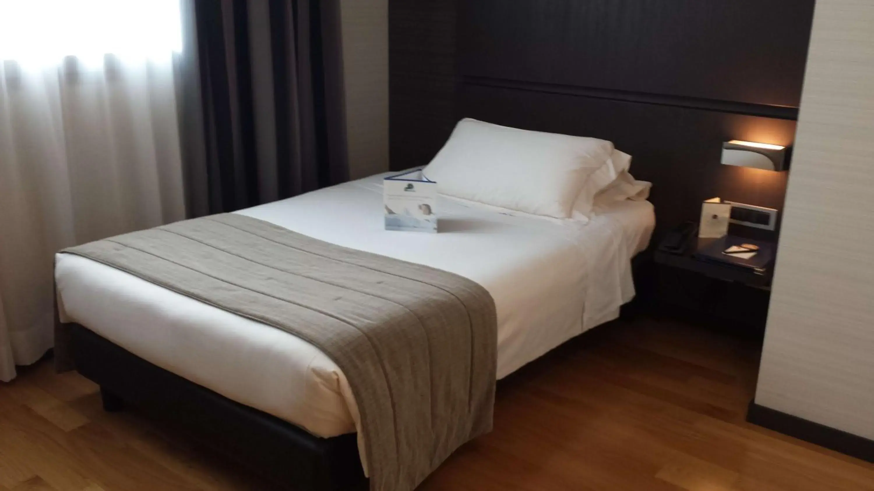 Photo of the whole room, Bed in Best Western Premier Hotel Monza E Brianza Palace